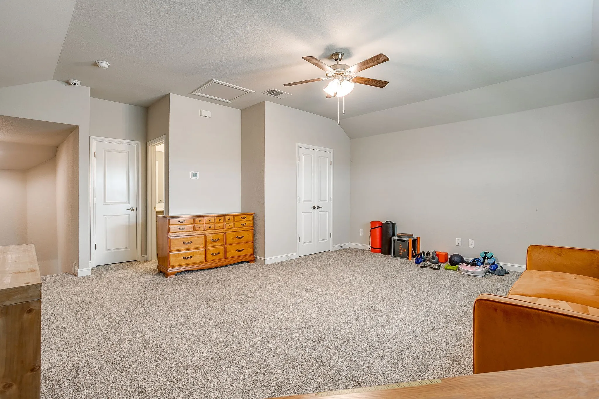 Single Family Residence For Sale in Parker County , 1201 Kerrville Lane, Weatherford, Texas 76087, 4 Bedroom, 3 Bathroom, 2 Garage spaces, 2,461 Sqft, built in 2022, mls#21329676, Real Estate Agent in Weatherford, Homes For Sale in Parker county, Homes For Sale in Weatherford, Realtor in Weatherford Texas, Real Estate Brokerage Independent Realty Texas, Luminita Cordes Realtor