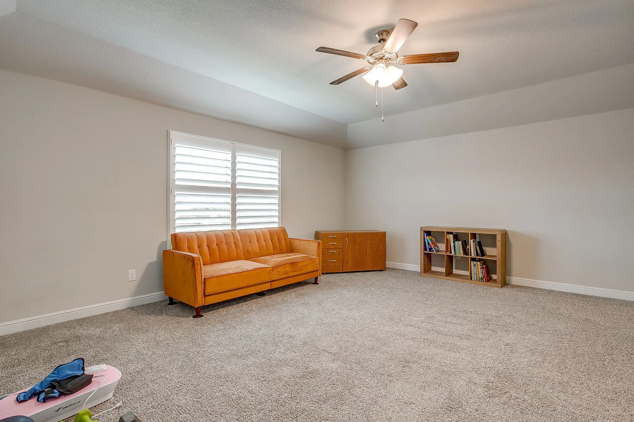 Single Family Residence For Sale in Parker County , 1201 Kerrville Lane, Weatherford, Texas 76087, 4 Bedroom, 3 Bathroom, 2 Garage spaces, 2,461 Sqft, built in 2022, mls#21329676, Real Estate Agent in Weatherford, Homes For Sale in Parker county, Homes For Sale in Weatherford, Realtor in Weatherford Texas, Real Estate Brokerage Independent Realty Texas, Luminita Cordes Realtor