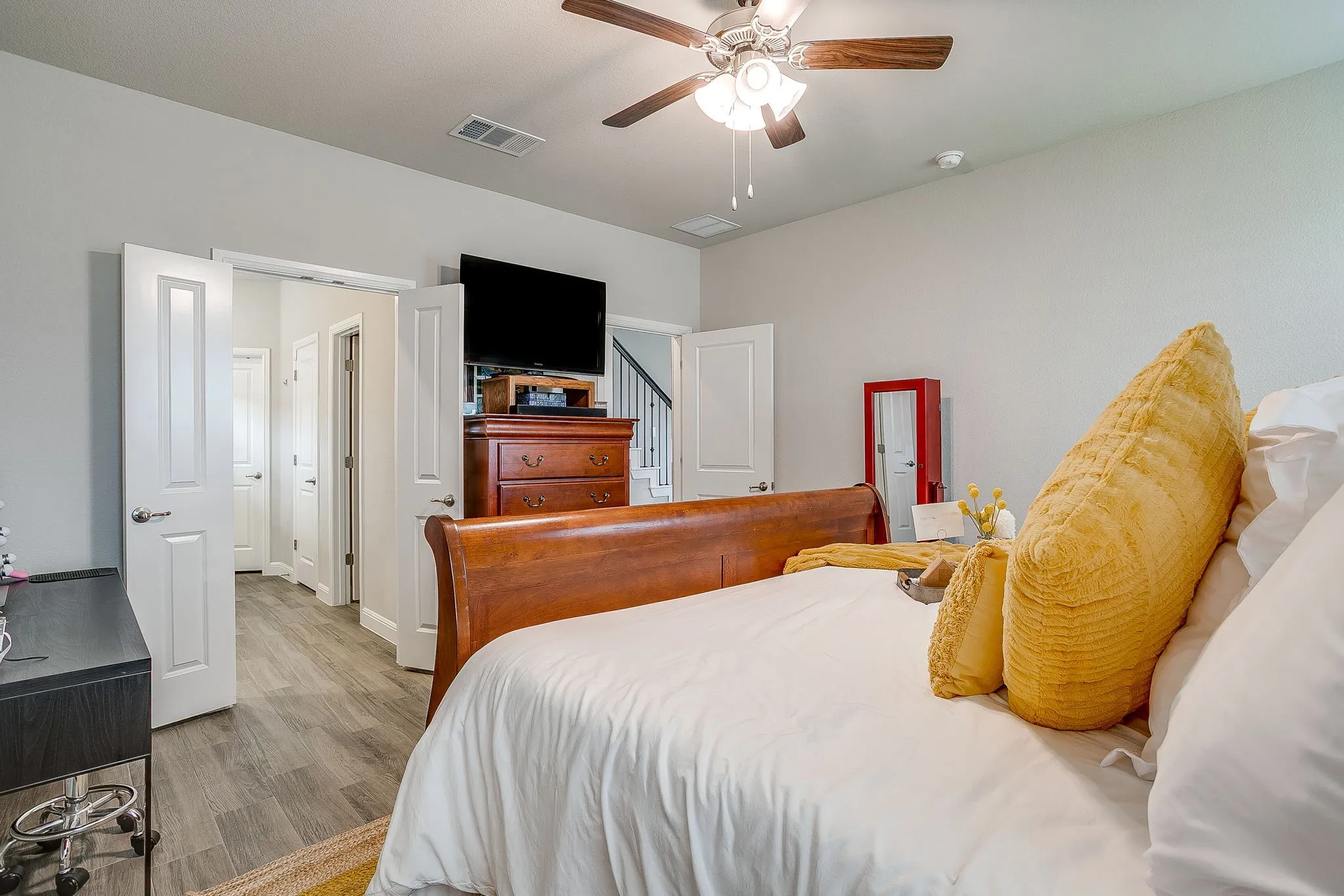 Single Family Residence For Sale in Parker County , 1201 Kerrville Lane, Weatherford, Texas 76087, 4 Bedroom, 3 Bathroom, 2 Garage spaces, 2,461 Sqft, built in 2022, mls#21329676, Real Estate Agent in Weatherford, Homes For Sale in Parker county, Homes For Sale in Weatherford, Realtor in Weatherford Texas, Real Estate Brokerage Independent Realty Texas, Luminita Cordes Realtor