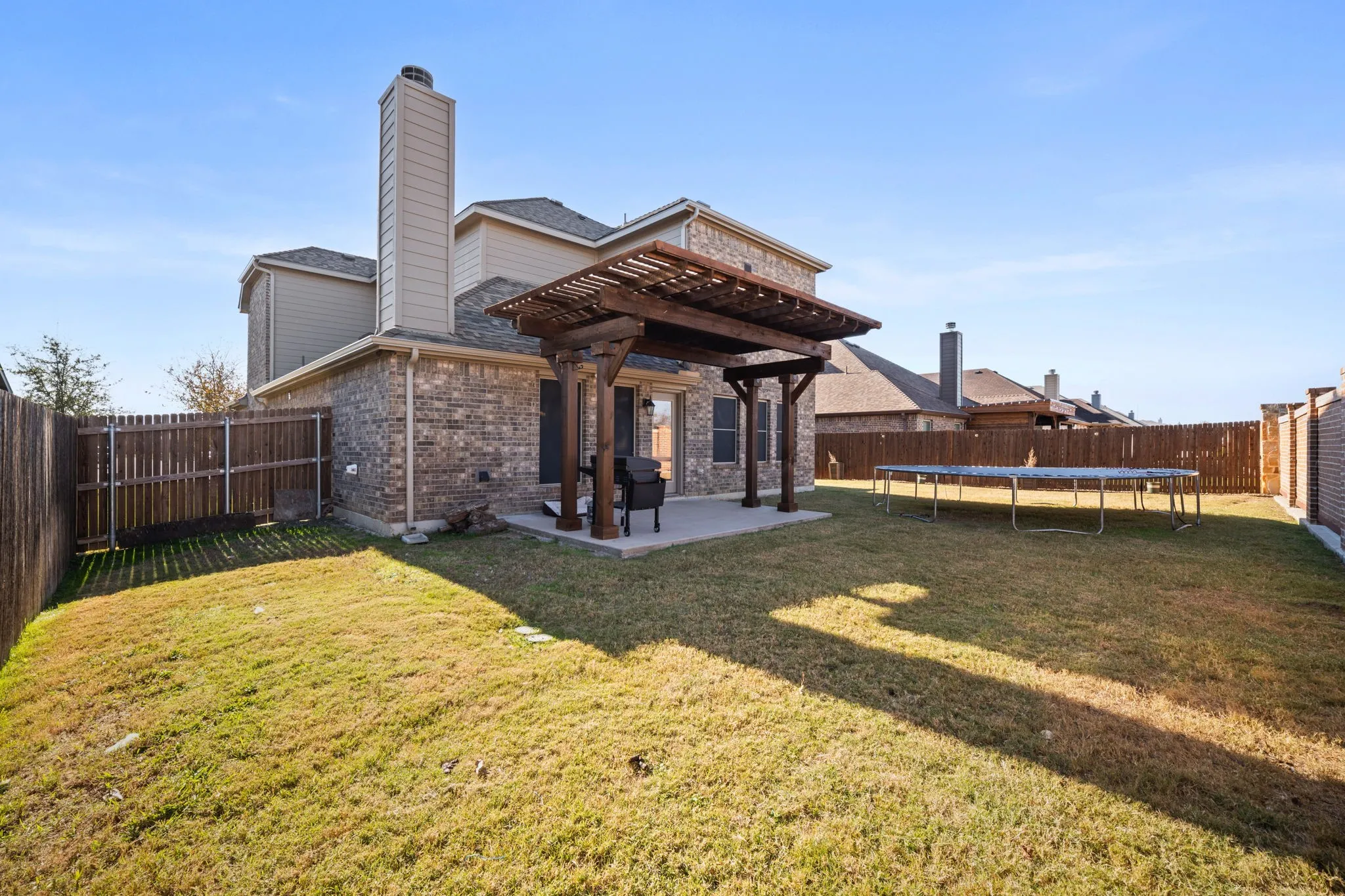 Single Family Residence For Sale in Ellis County , 225 Lariat Trail, Waxahachie, Texas 75165, 4 Bedroom, 3 Bathroom, 2 Garage spaces, 2,506 Sqft, built in 2020, mls#21329674, Real Estate Agent in Waxahachie, Homes For Sale in Ellis county, Homes For Sale in Waxahachie, Realtor in Waxahachie Texas, Real Estate Brokerage Independent Realty Texas, Luminita Cordes Realtor