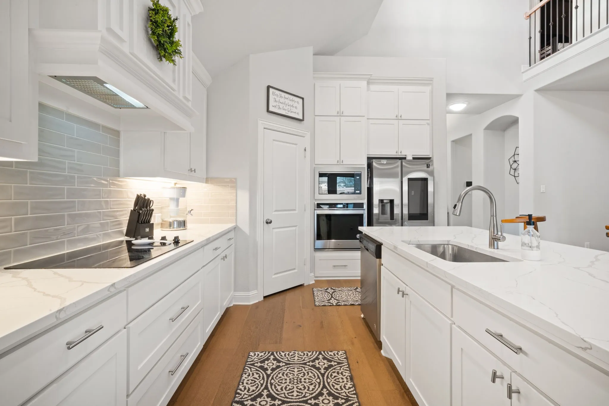 Single Family Residence For Sale in Ellis County , 225 Lariat Trail, Waxahachie, Texas 75165, 4 Bedroom, 3 Bathroom, 2 Garage spaces, 2,506 Sqft, built in 2020, mls#21329674, Real Estate Agent in Waxahachie, Homes For Sale in Ellis county, Homes For Sale in Waxahachie, Realtor in Waxahachie Texas, Real Estate Brokerage Independent Realty Texas, Luminita Cordes Realtor