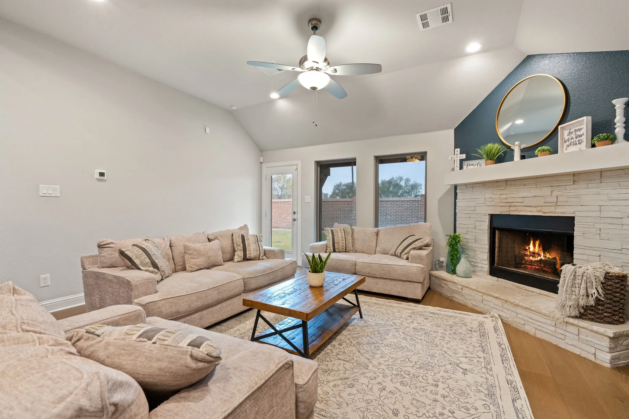 Single Family Residence For Sale in Ellis County , 225 Lariat Trail, Waxahachie, Texas 75165, 4 Bedroom, 3 Bathroom, 2 Garage spaces, 2,506 Sqft, built in 2020, mls#21329674, Real Estate Agent in Waxahachie, Homes For Sale in Ellis county, Homes For Sale in Waxahachie, Realtor in Waxahachie Texas, Real Estate Brokerage Independent Realty Texas, Luminita Cordes Realtor