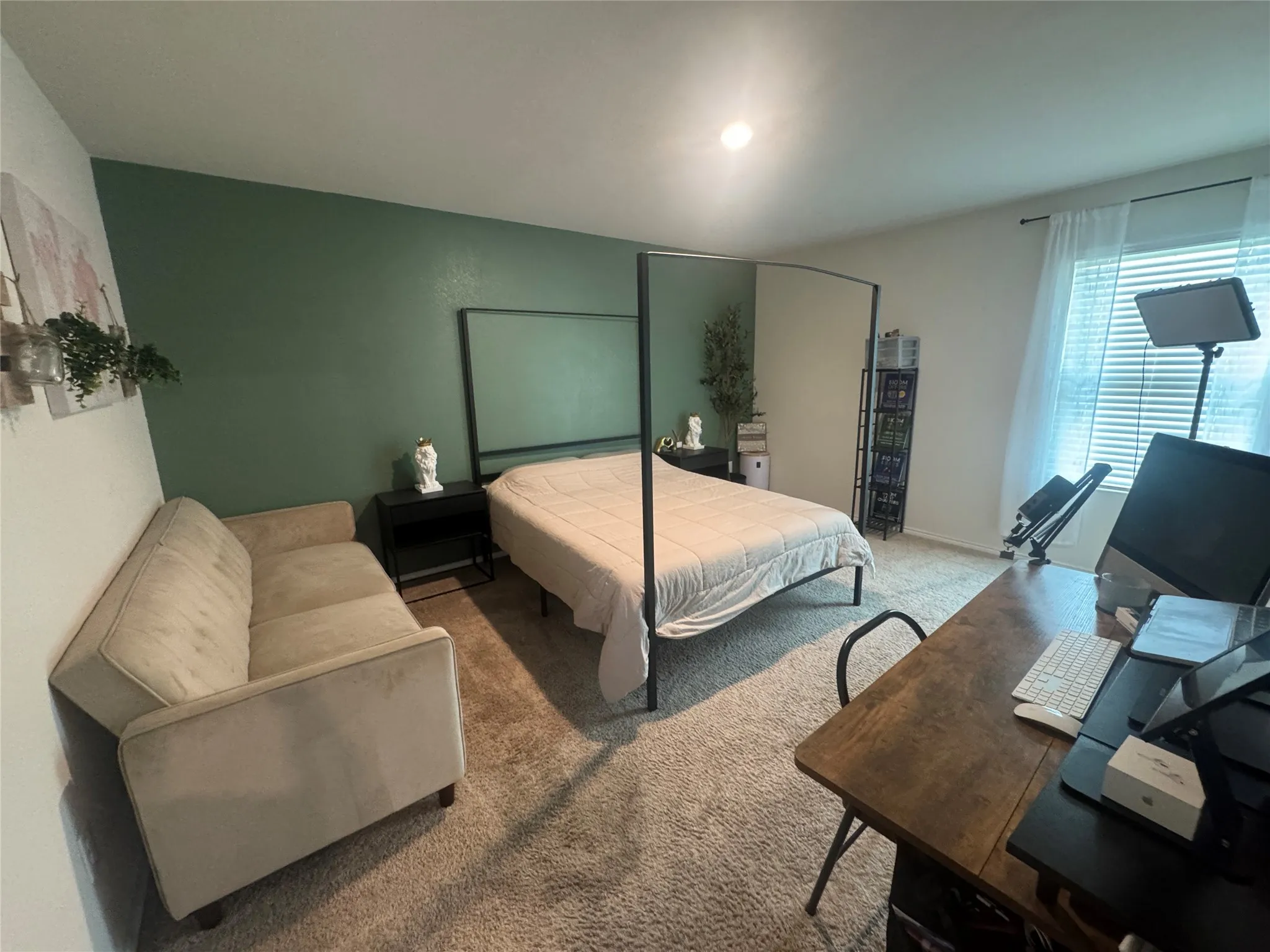 Single Family Residence For Sale in Kaufman County , 2430 Russell Street, Crandall, Texas 75114, 3 Bedrooms, 2 Bathrooms, 2 Garage spaces, 1,450 Sqft, built in 2021, Price $240,000, mls#21321592, Real Estate Agent in Crandall, Homes For Sale in Kaufman county, Homes For Sale in Crandall, Realtor in Crandall Texas, Real Estate Brokerage Independent Realty Texas, Luminita Cordes Realtor