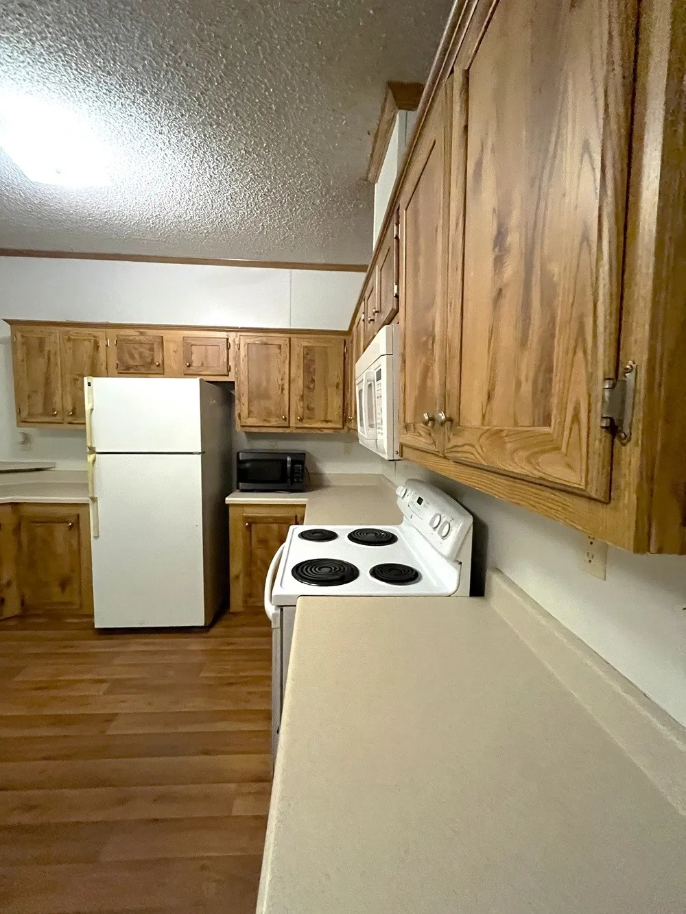 Manufactured Home For Sale in Hunt County , 1312 Raintree Road, West Tawakoni, Texas 75474, 4 Bedroom, 2 Bathroom, Garage spaces, 2,304 Sqft, built in 2007, mls#21329691, Real Estate Agent in West Tawakoni, Homes For Sale in Hunt county, Homes For Sale in West Tawakoni, Realtor in West Tawakoni Texas, Real Estate Brokerage Independent Realty Texas, Luminita Cordes Realtor