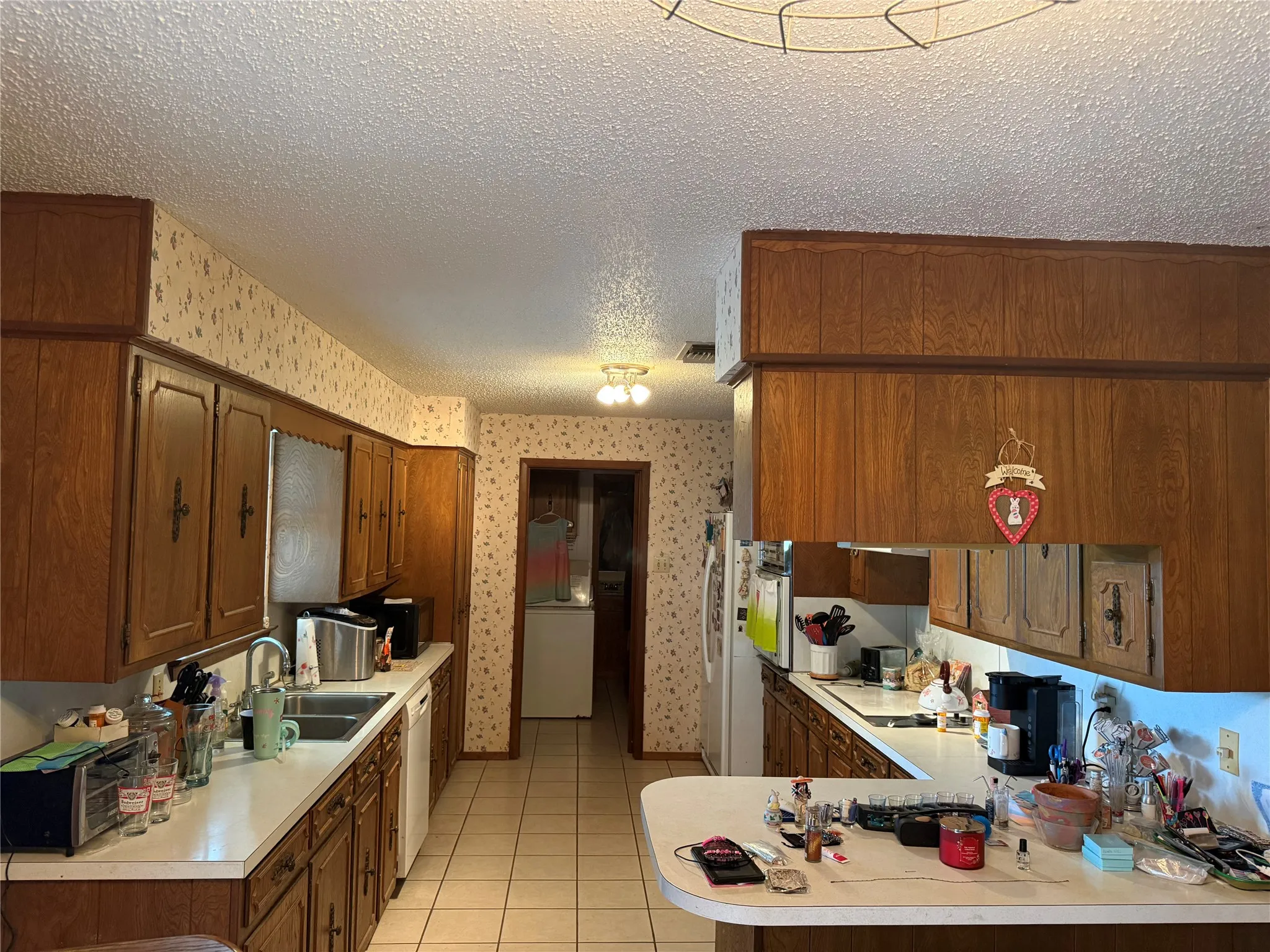 Single Family Residence For Sale in Fannin County , 446 County Road 1605, Ravenna, Texas 75476, 2 Bedroom, 2 Bathroom, 2 Garage spaces, 1,402 Sqft, built in 1973, Price $199,000, mls#21329696, Real Estate Agent in Ravenna, Homes For Sale in Fannin county, Homes For Sale in Ravenna, Realtor in Ravenna Texas, Real Estate Brokerage Independent Realty Texas, Luminita Cordes Realtor