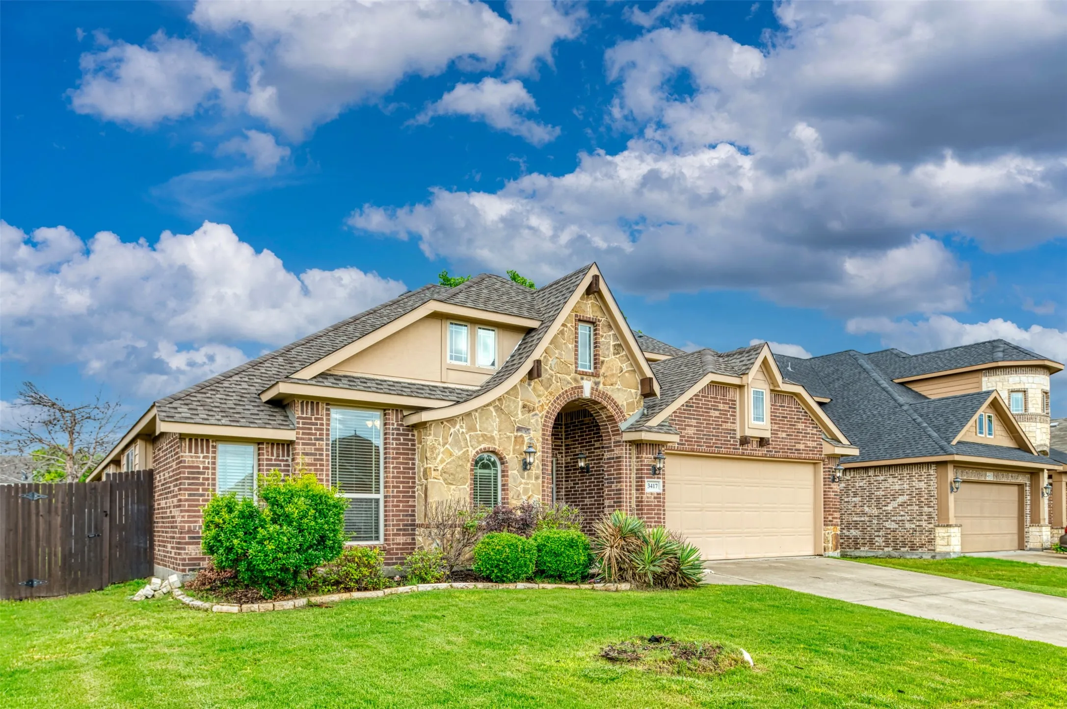 Single Family Residence For Rent in Denton County , 3417 Tempest Lane, Little Elm, Texas 75068, 4 Bedrooms, 3 Bathrooms, 2 Garage spaces, 2,755 Sqft, built in 2014, Price $2,990, mls#21329614, Real Estate Agent in Little Elm, Homes For Rent in Denton county, Homes For Rent in Little Elm, Realtor in Little Elm Texas, Real Estate Brokerage Independent Realty Texas, Luminita Cordes Realtor
