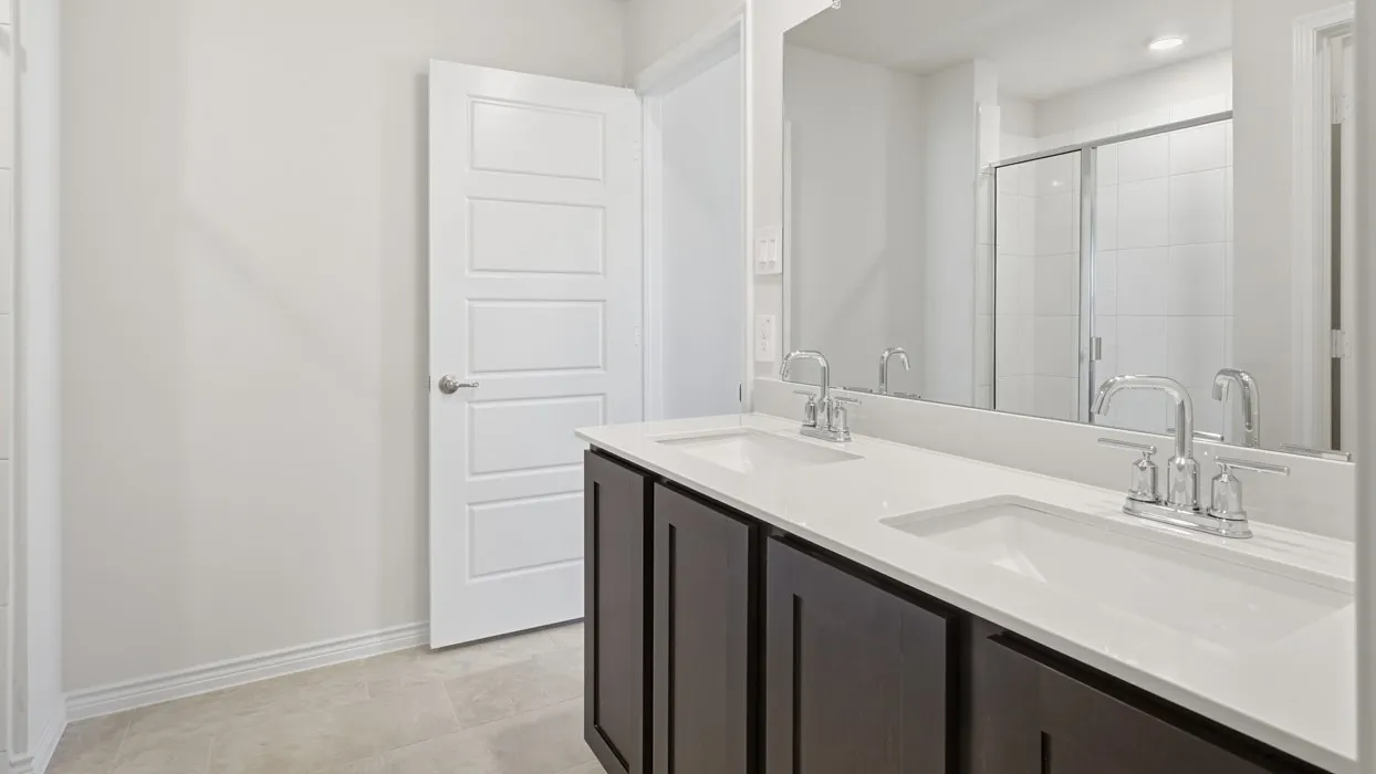 Single Family Residence For Sale in Collin County , 2025 Whispering Lane, Celina, Texas 75009, 3 Bedroom, 2 Bathroom, 2 Garage spaces, 1,335 Sqft, built in 2026, mls#21329719, Real Estate Agent in Celina, Homes For Sale in Collin county, Homes For Sale in Celina, Realtor in Celina Texas, Real Estate Brokerage Independent Realty Texas, Luminita Cordes Realtor