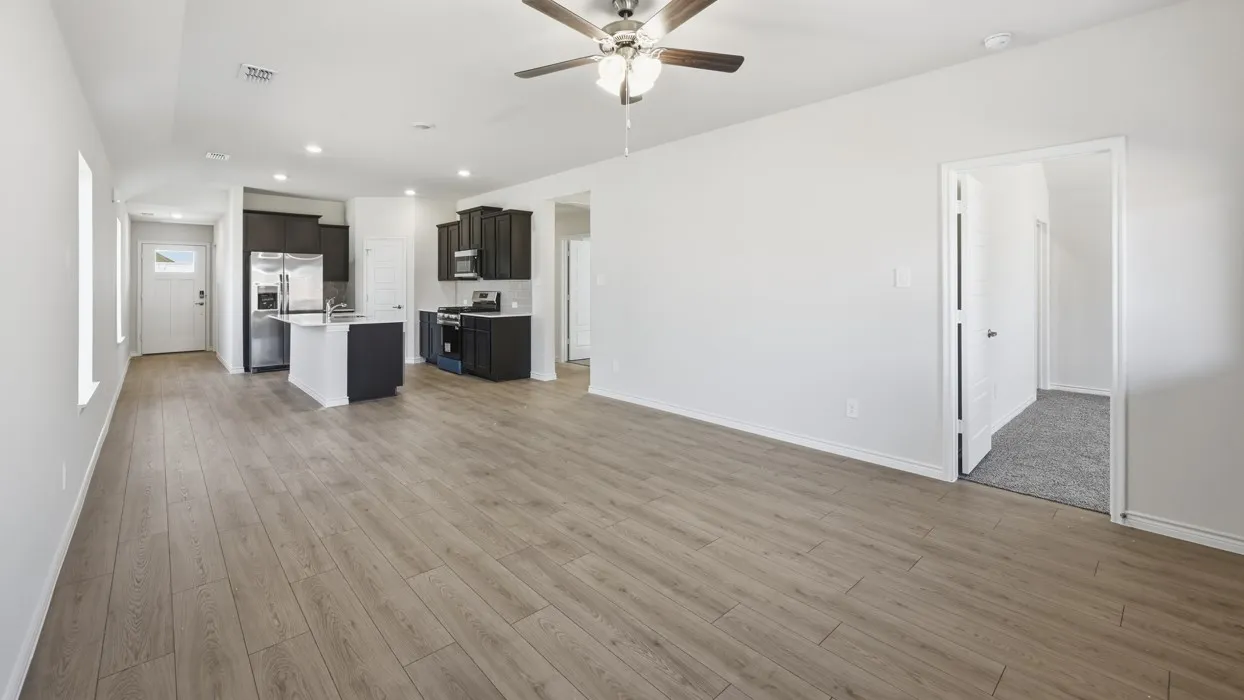 Single Family Residence For Sale in Collin County , 2025 Whispering Lane, Celina, Texas 75009, 3 Bedroom, 2 Bathroom, 2 Garage spaces, 1,335 Sqft, built in 2026, mls#21329719, Real Estate Agent in Celina, Homes For Sale in Collin county, Homes For Sale in Celina, Realtor in Celina Texas, Real Estate Brokerage Independent Realty Texas, Luminita Cordes Realtor