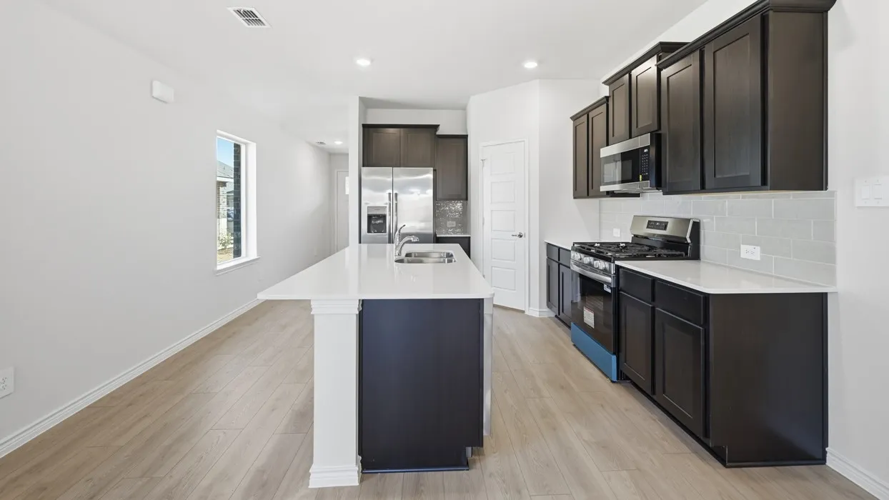 Single Family Residence For Sale in Collin County , 2025 Whispering Lane, Celina, Texas 75009, 3 Bedroom, 2 Bathroom, 2 Garage spaces, 1,335 Sqft, built in 2026, mls#21329719, Real Estate Agent in Celina, Homes For Sale in Collin county, Homes For Sale in Celina, Realtor in Celina Texas, Real Estate Brokerage Independent Realty Texas, Luminita Cordes Realtor