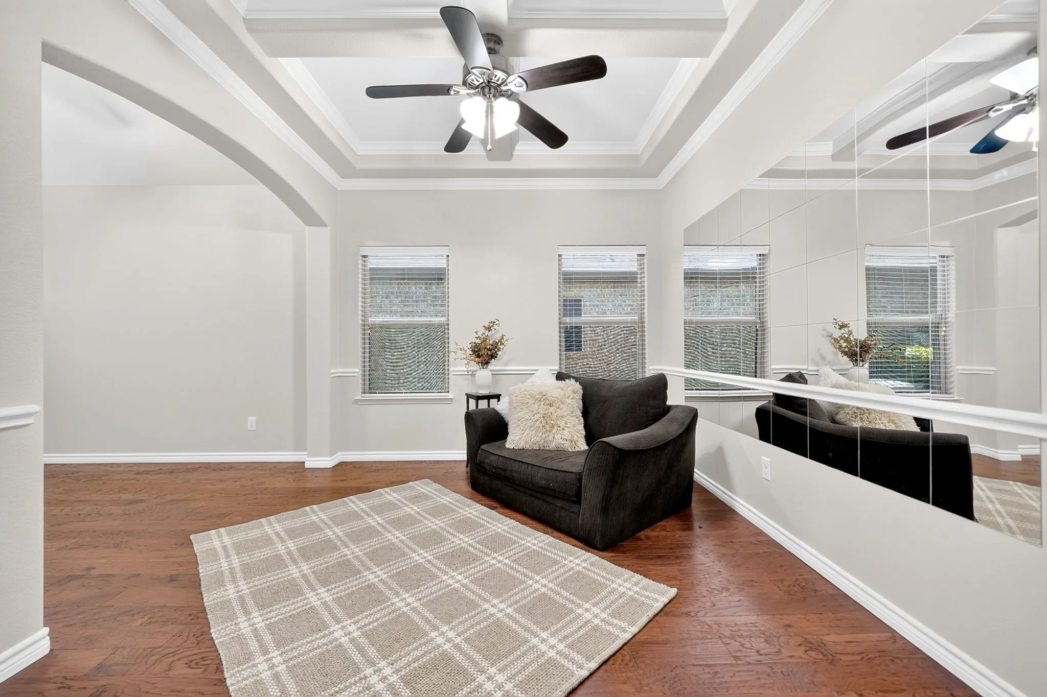 Single Family Residence For Sale in Denton County , 11205 Gibbons Creek Drive, Frisco, Texas 75036, 3 Bedroom, 2 Bathroom, 2 Garage spaces, 2,122 Sqft, built in 2014, mls#21329656, Real Estate Agent in Frisco, Homes For Sale in Denton county, Homes For Sale in Frisco, Realtor in Frisco Texas, Real Estate Brokerage Independent Realty Texas, Luminita Cordes Realtor