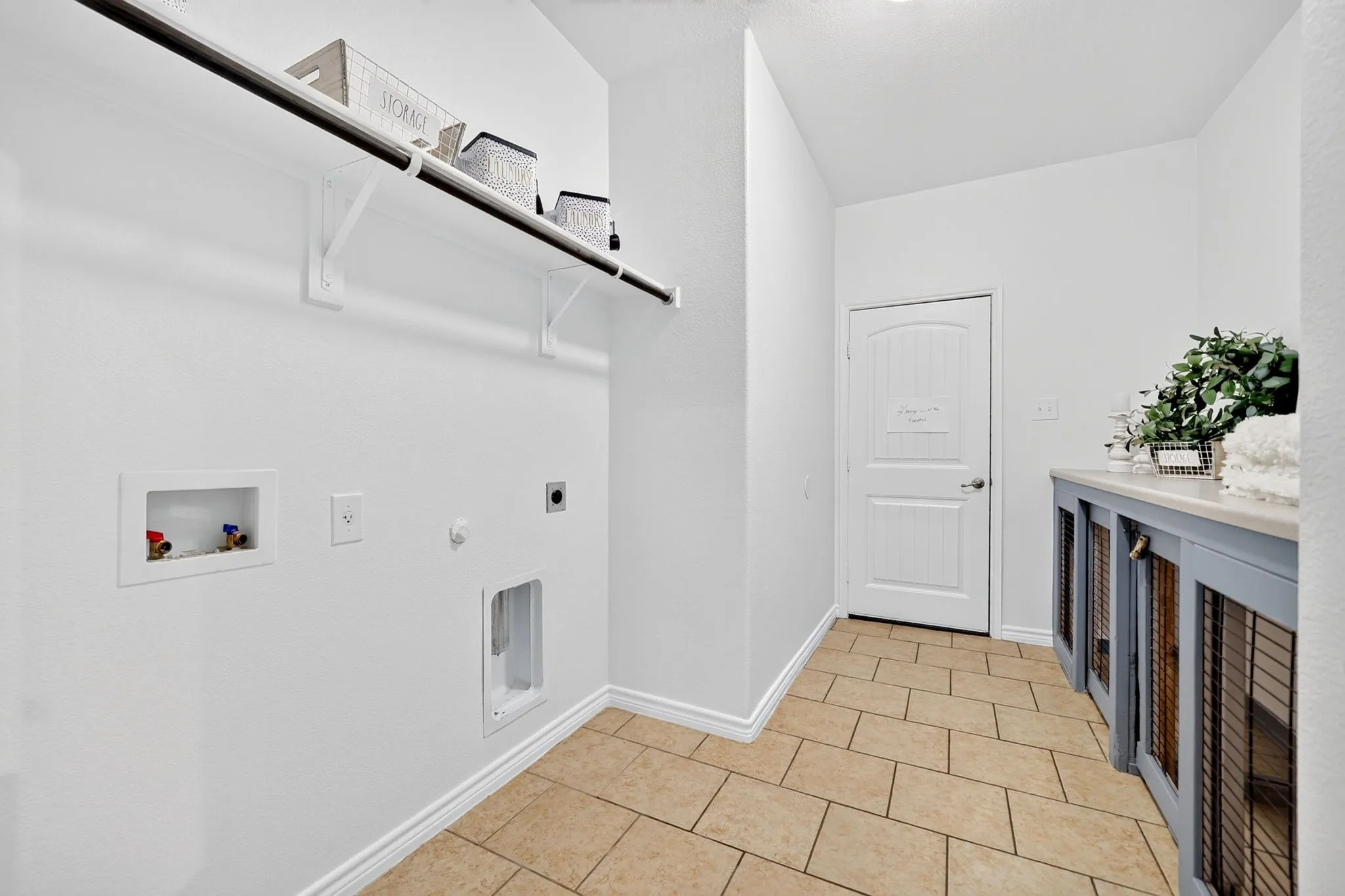 Single Family Residence For Sale in Denton County , 11205 Gibbons Creek Drive, Frisco, Texas 75036, 3 Bedroom, 2 Bathroom, 2 Garage spaces, 2,122 Sqft, built in 2014, mls#21329656, Real Estate Agent in Frisco, Homes For Sale in Denton county, Homes For Sale in Frisco, Realtor in Frisco Texas, Real Estate Brokerage Independent Realty Texas, Luminita Cordes Realtor