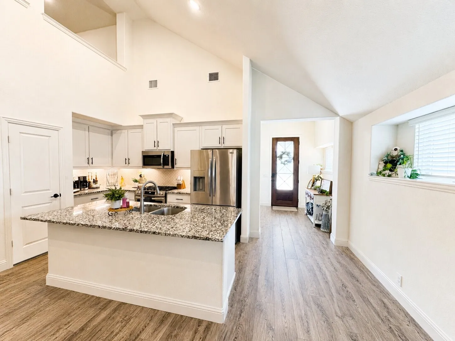 Single Family Residence For Sale in Johnson County , 7709 Gatevine Avenue, Joshua, Texas 76058, 4 Bedroom, 3 Bathroom, 2 Garage spaces, 2,333 Sqft, built in 2025, mls#21329475, Real Estate Agent in Joshua, Homes For Sale in Johnson county, Homes For Sale in Joshua, Realtor in Joshua Texas, Real Estate Brokerage Independent Realty Texas, Luminita Cordes Realtor
