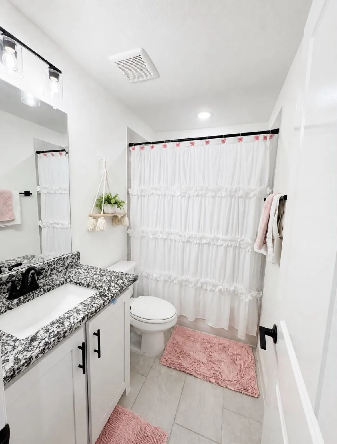 Single Family Residence For Sale in Johnson County , 7709 Gatevine Avenue, Joshua, Texas 76058, 4 Bedroom, 3 Bathroom, 2 Garage spaces, 2,333 Sqft, built in 2025, mls#21329475, Real Estate Agent in Joshua, Homes For Sale in Johnson county, Homes For Sale in Joshua, Realtor in Joshua Texas, Real Estate Brokerage Independent Realty Texas, Luminita Cordes Realtor