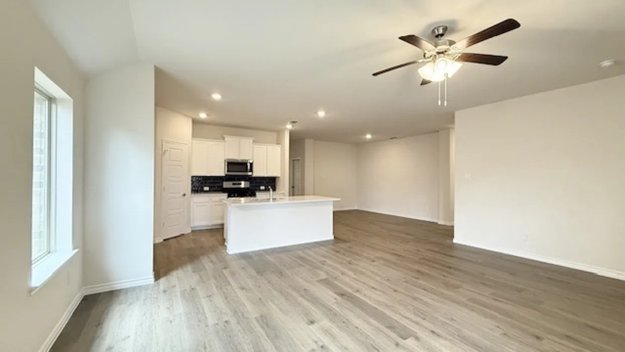 Single Family Residence For Sale in Collin County , 2012 Willow Drift Street, Celina, Texas 75009, 4 Bedroom, 3 Bathroom, 2 Garage spaces, 2,060 Sqft, built in 2026, mls#21329733, Real Estate Agent in Celina, Homes For Sale in Collin county, Homes For Sale in Celina, Realtor in Celina Texas, Real Estate Brokerage Independent Realty Texas, Luminita Cordes Realtor