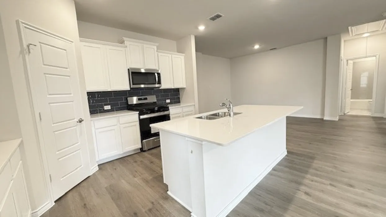 Single Family Residence For Sale in Collin County , 2012 Willow Drift Street, Celina, Texas 75009, 4 Bedroom, 3 Bathroom, 2 Garage spaces, 2,060 Sqft, built in 2026, mls#21329733, Real Estate Agent in Celina, Homes For Sale in Collin county, Homes For Sale in Celina, Realtor in Celina Texas, Real Estate Brokerage Independent Realty Texas, Luminita Cordes Realtor