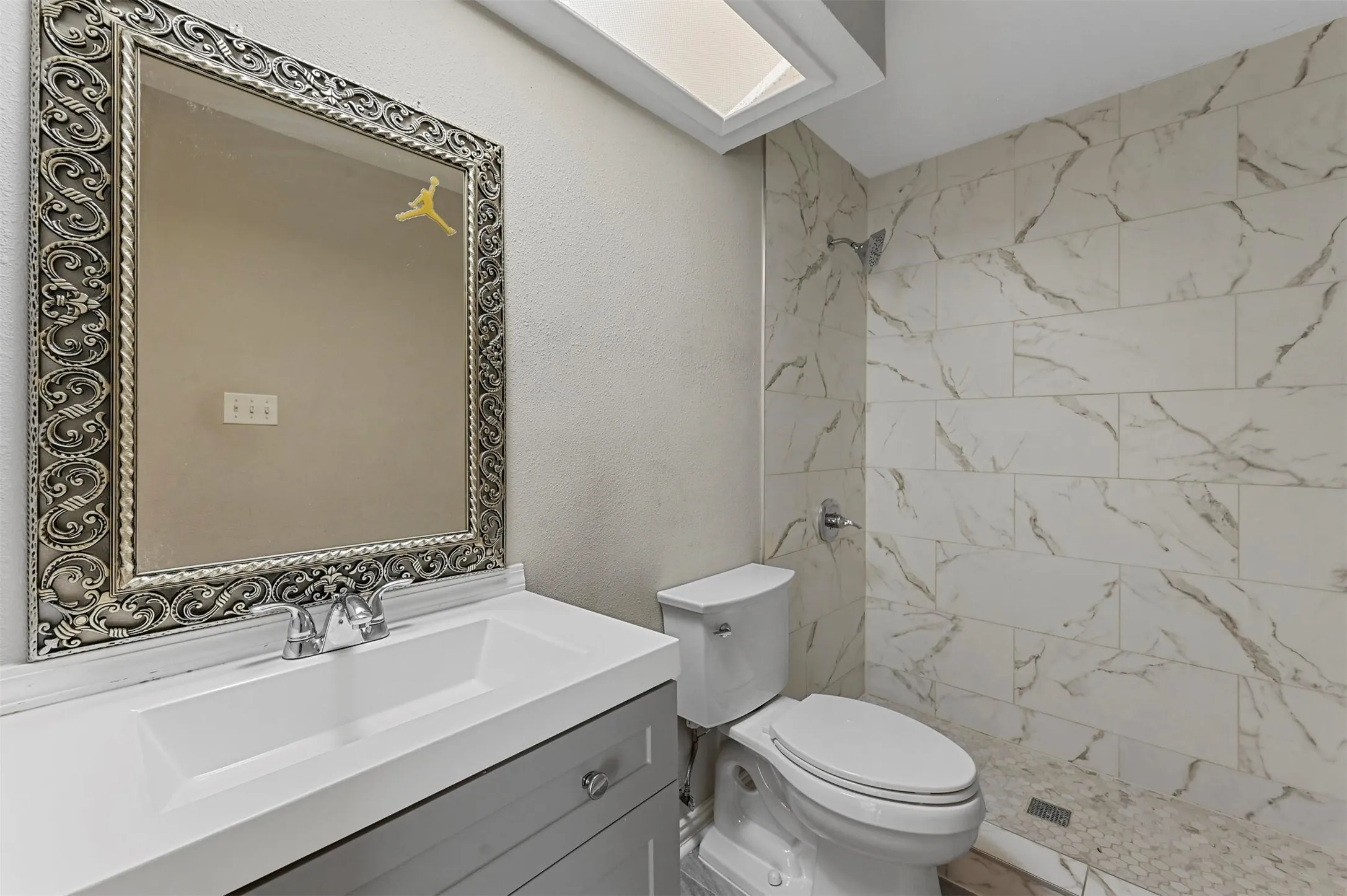Townhouse For Rent in Dallas County , 2904 Nova Drive, Garland, Texas 75044, 2 Bedroom, 3 Bathroom, 2 Garage spaces, 1,243 Sqft, built in 1976, mls#21329673, Real Estate Agent in Garland, Homes For Rent in Dallas county, Homes For Rent in Garland, Realtor in Garland Texas, Real Estate Brokerage Independent Realty Texas, Luminita Cordes Realtor