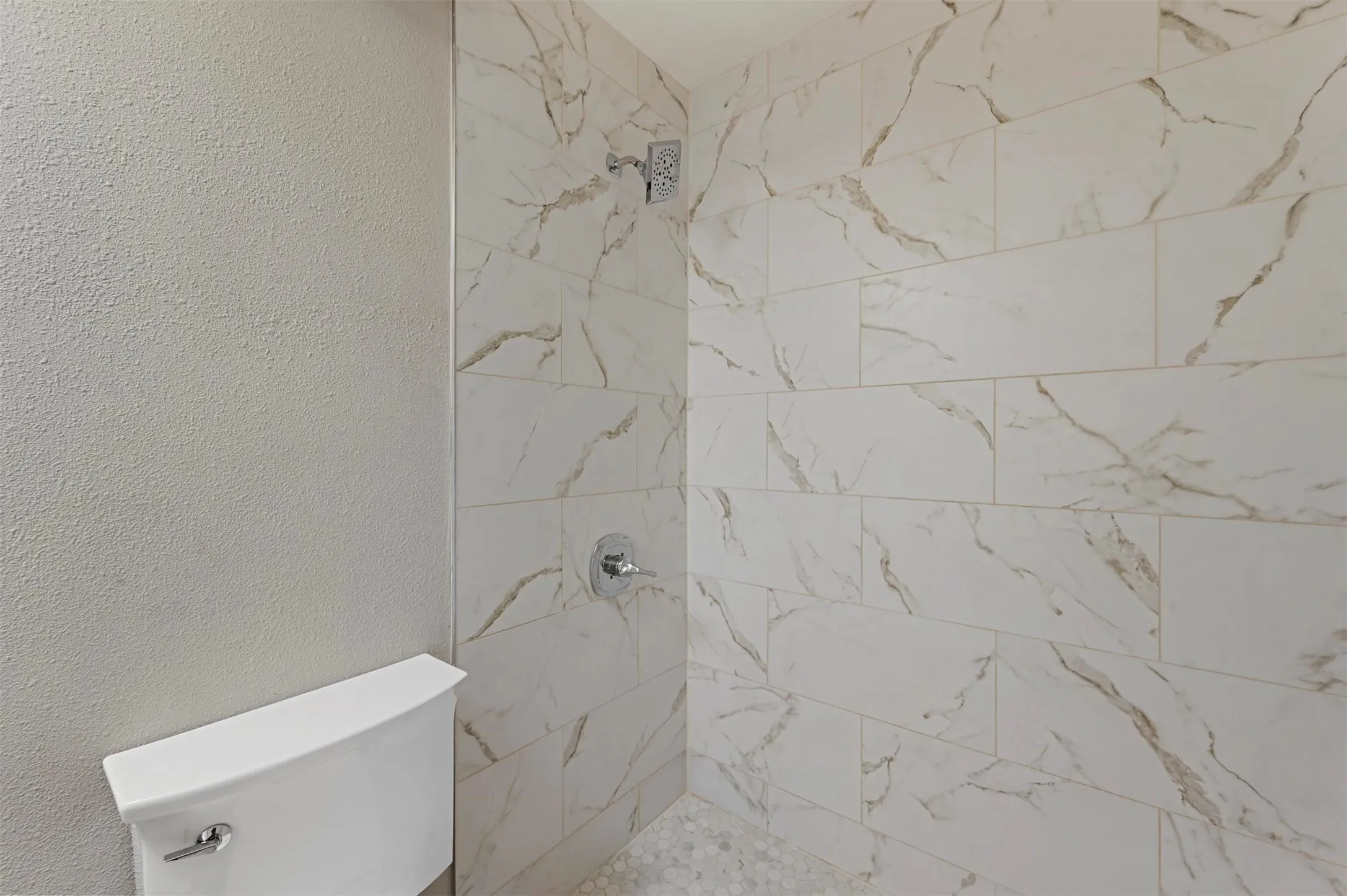 Townhouse For Rent in Dallas County , 2904 Nova Drive, Garland, Texas 75044, 2 Bedroom, 3 Bathroom, 2 Garage spaces, 1,243 Sqft, built in 1976, mls#21329673, Real Estate Agent in Garland, Homes For Rent in Dallas county, Homes For Rent in Garland, Realtor in Garland Texas, Real Estate Brokerage Independent Realty Texas, Luminita Cordes Realtor