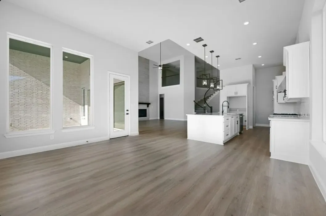 1612 Yellow Rose Road ~ Ready Now!