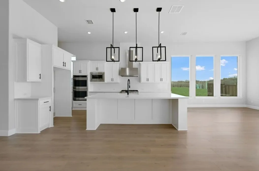 1612 Yellow Rose Road ~ Ready Now!