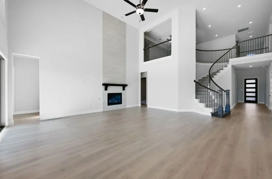 1612 Yellow Rose Road ~ Ready Now!