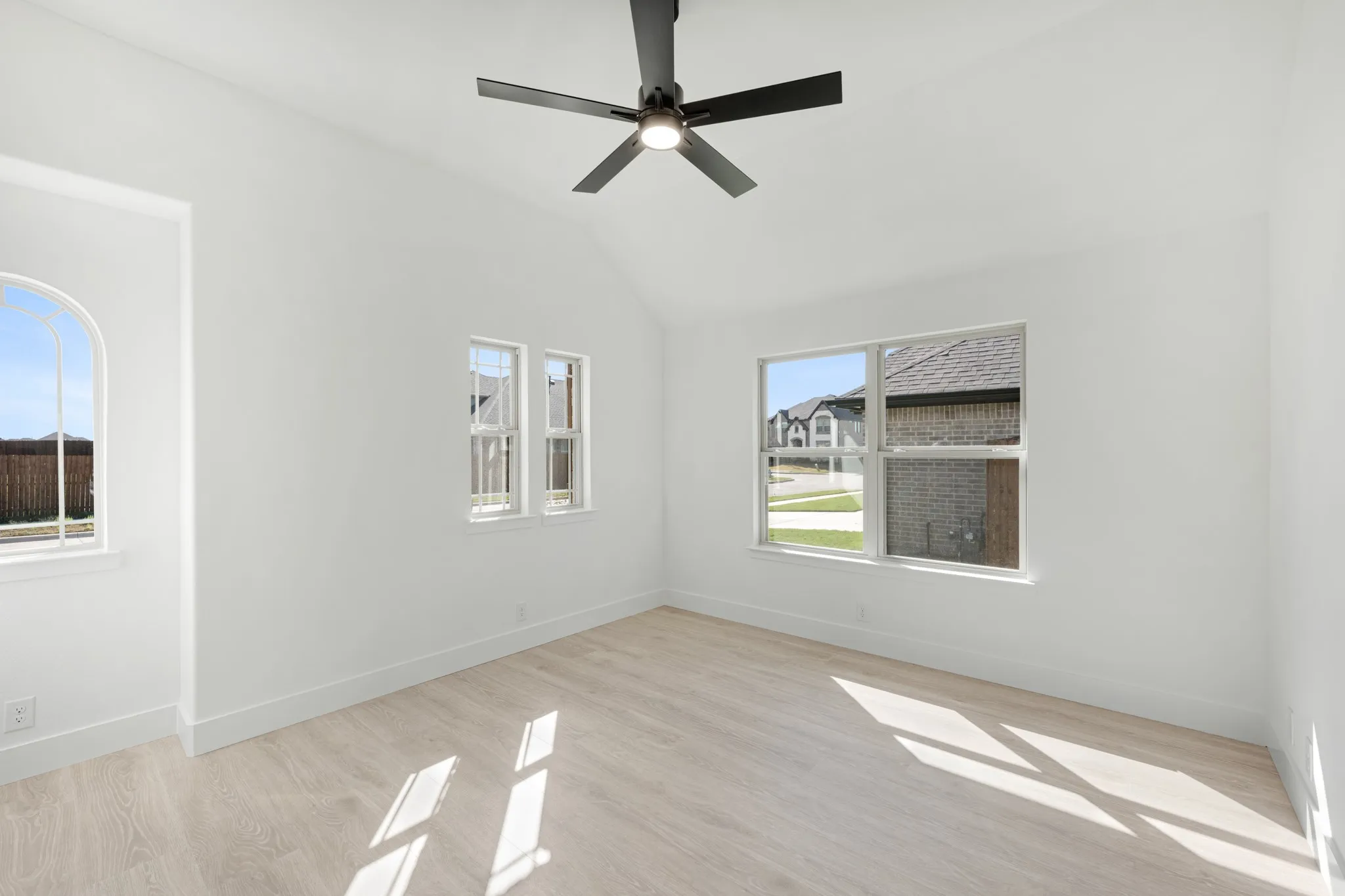 Single Family Residence For Sale in Dallas County , 1951 Evergreen Lane, Glenn Heights, Texas 75154, 4 Bedroom, 2 Bathroom, 2 Garage spaces, 2,243 Sqft, built in 2026, mls#21328807, Real Estate Agent in Glenn Heights, Homes For Sale in Dallas county, Homes For Sale in Glenn Heights, Realtor in Glenn Heights Texas, Real Estate Brokerage Independent Realty Texas, Luminita Cordes Realtor