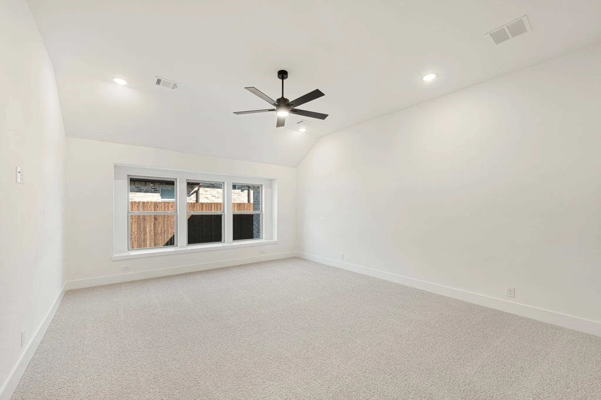 Single Family Residence For Sale in Dallas County , 1951 Evergreen Lane, Glenn Heights, Texas 75154, 4 Bedroom, 2 Bathroom, 2 Garage spaces, 2,243 Sqft, built in 2026, mls#21328807, Real Estate Agent in Glenn Heights, Homes For Sale in Dallas county, Homes For Sale in Glenn Heights, Realtor in Glenn Heights Texas, Real Estate Brokerage Independent Realty Texas, Luminita Cordes Realtor