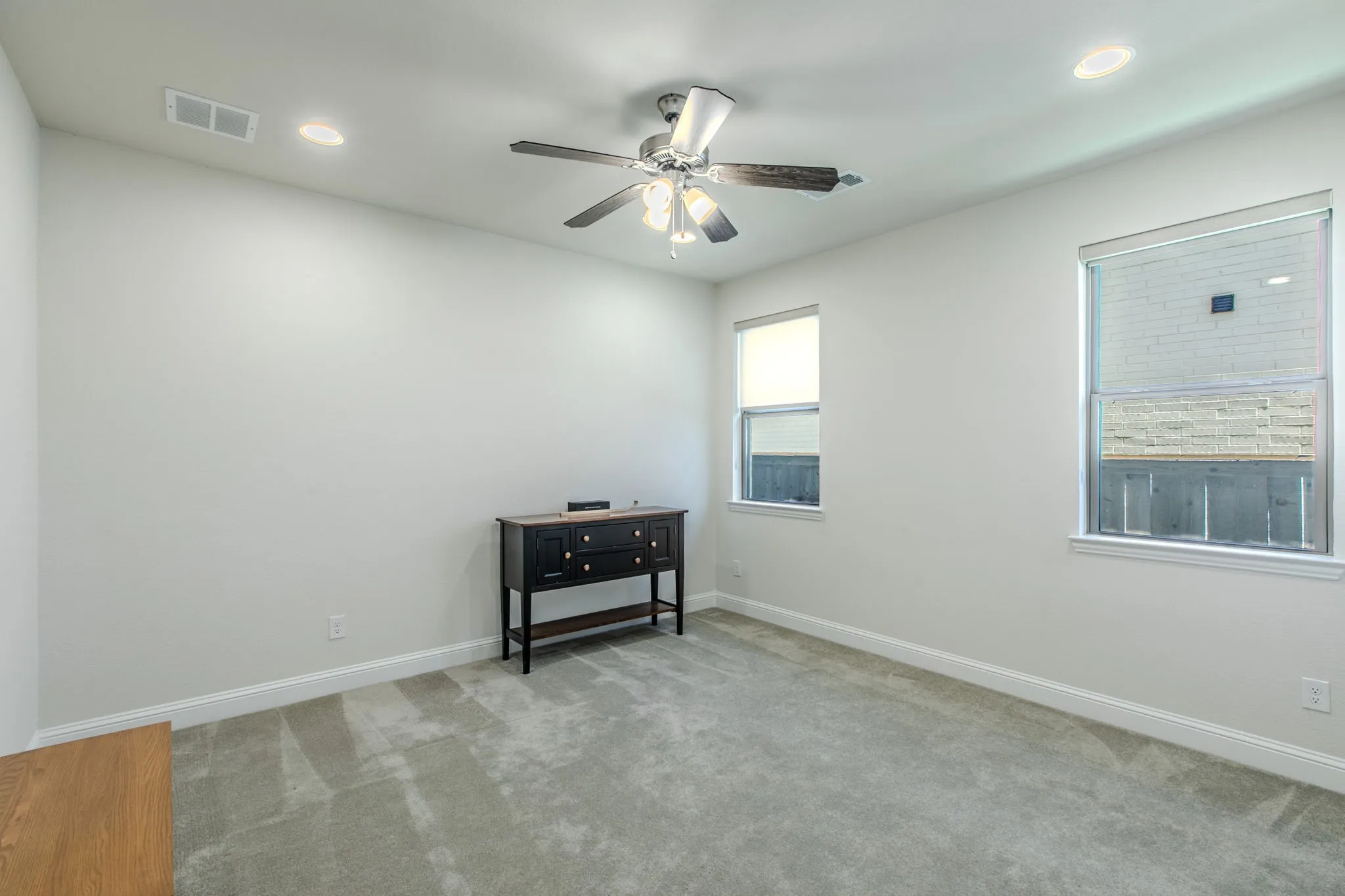 Single Family Residence For Sale in Ellis County , 4406 Timberdrift Street, Midlothian, Texas 76065, 4 Bedroom, 3 Bathroom, 3 Garage spaces, 2,412 Sqft, built in 2024, mls#21329701, Real Estate Agent in Midlothian, Homes For Sale in Ellis county, Homes For Sale in Midlothian, Realtor in Midlothian Texas, Real Estate Brokerage Independent Realty Texas, Luminita Cordes Realtor