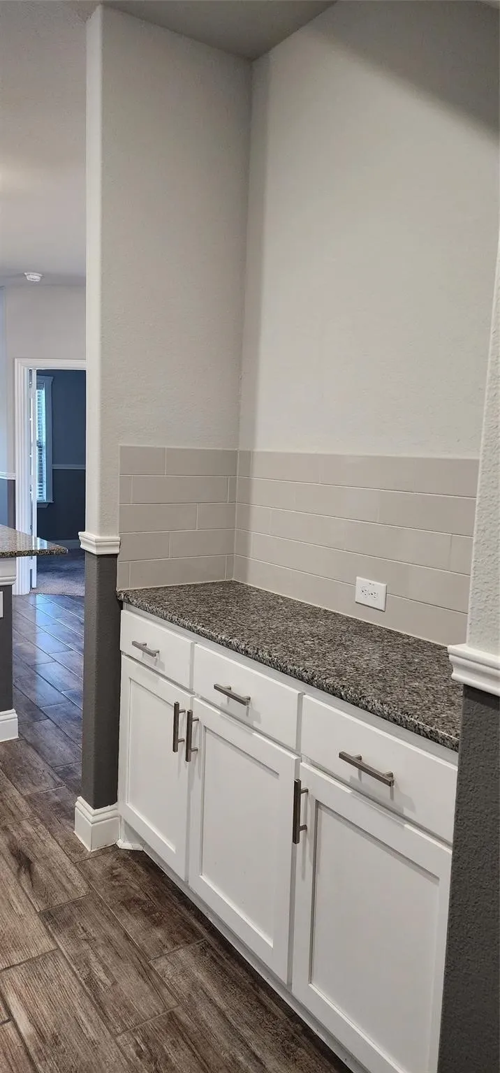 Townhouse For Rent in Hunt County , 702 Amber, Greenville, Texas 75042, 3 Bedroom, 3 Bathroom, 2 Garage spaces, 1,936 Sqft, built in 2020, mls#21329591, Real Estate Agent in Greenville, Homes For Rent in Hunt county, Homes For Rent in Greenville, Realtor in Greenville Texas, Real Estate Brokerage Independent Realty Texas, Luminita Cordes Realtor