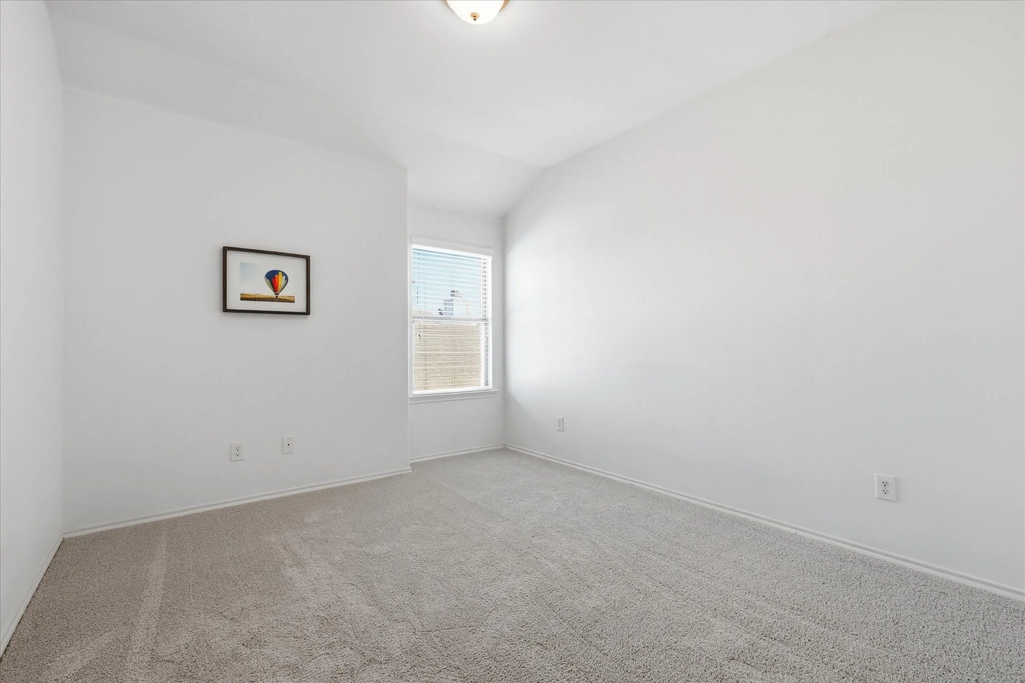 Single Family Residence For Sale in Collin County , 1301 Coleman Drive, Melissa, Texas 75454, 5 Bedroom, 3 Bathroom, 2 Garage spaces, 2,906 Sqft, built in 2015, mls#21329511, Real Estate Agent in Melissa, Homes For Sale in Collin county, Homes For Sale in Melissa, Realtor in Melissa Texas, Real Estate Brokerage Independent Realty Texas, Luminita Cordes Realtor