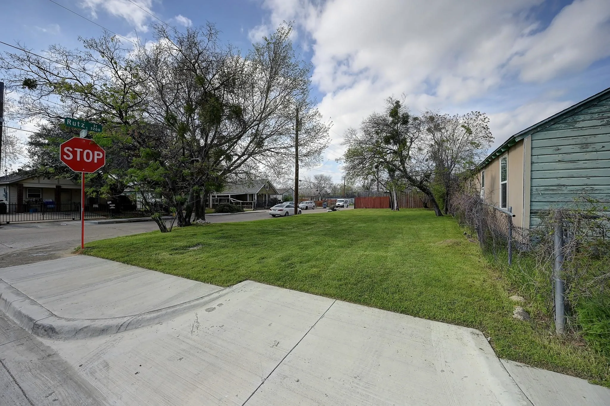 Improved Land For Sale in Dallas County , 1525 Nomas Street, Dallas, Texas 75212, 0, 0, Garage spaces, 0 Sqft, built in 0, Price $175,000, mls#21328968, Real Estate Agent in Dallas, Homes For Sale in Dallas county, Homes For Sale in Dallas, Realtor in Dallas Texas, Real Estate Brokerage Independent Realty Texas, Luminita Cordes Realtor