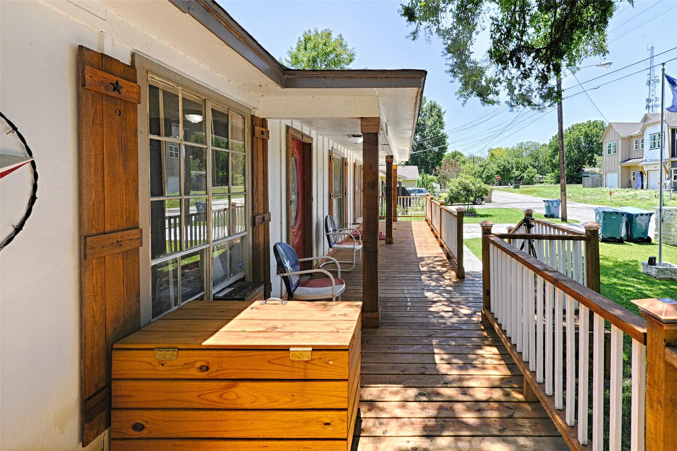 Single Family Residence For Sale in Rockwall County , 507 Bost Street, Rockwall, Texas 75087, 3 Bedroom, 1 Bathroom, Garage spaces, 1,404 Sqft, built in 1985, mls#21326299, Real Estate Agent in Rockwall, Homes For Sale in Rockwall county, Homes For Sale in Rockwall, Realtor in Rockwall Texas, Real Estate Brokerage Independent Realty Texas, Luminita Cordes Realtor