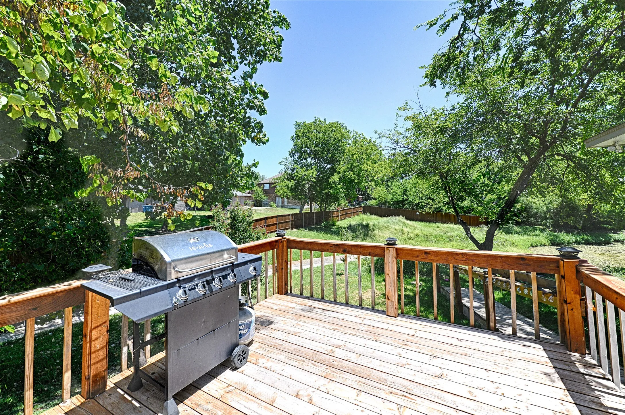 Single Family Residence For Sale in Rockwall County , 507 Bost Street, Rockwall, Texas 75087, 3 Bedroom, 1 Bathroom, Garage spaces, 1,404 Sqft, built in 1985, mls#21326299, Real Estate Agent in Rockwall, Homes For Sale in Rockwall county, Homes For Sale in Rockwall, Realtor in Rockwall Texas, Real Estate Brokerage Independent Realty Texas, Luminita Cordes Realtor