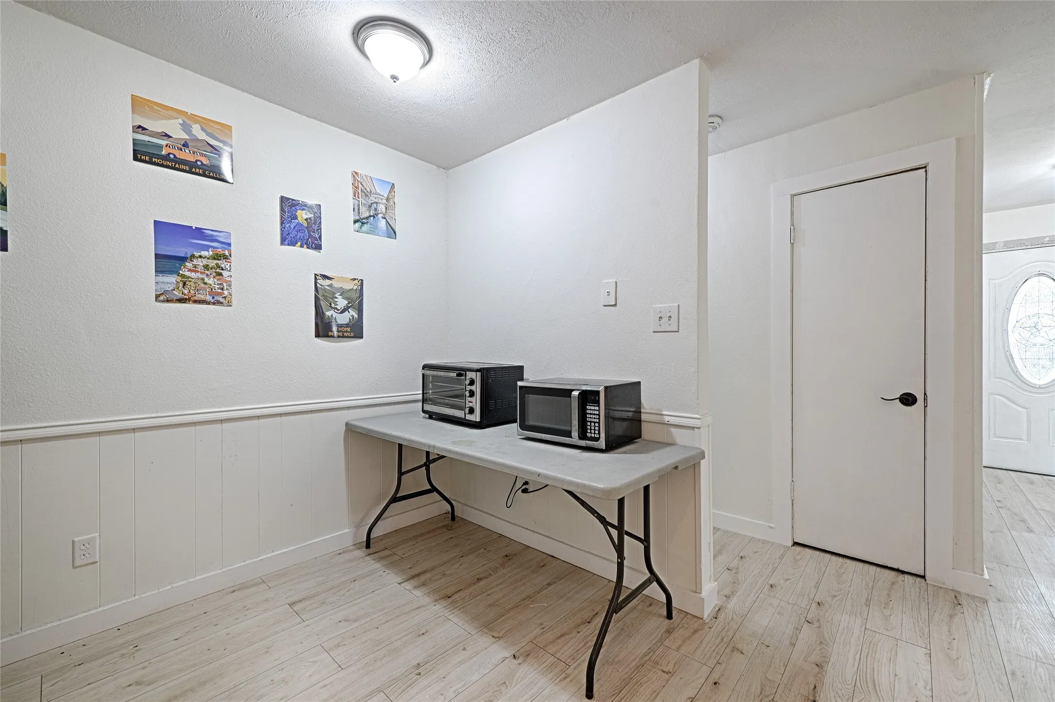 Single Family Residence For Sale in Rockwall County , 507 Bost Street, Rockwall, Texas 75087, 3 Bedroom, 1 Bathroom, Garage spaces, 1,404 Sqft, built in 1985, mls#21326299, Real Estate Agent in Rockwall, Homes For Sale in Rockwall county, Homes For Sale in Rockwall, Realtor in Rockwall Texas, Real Estate Brokerage Independent Realty Texas, Luminita Cordes Realtor