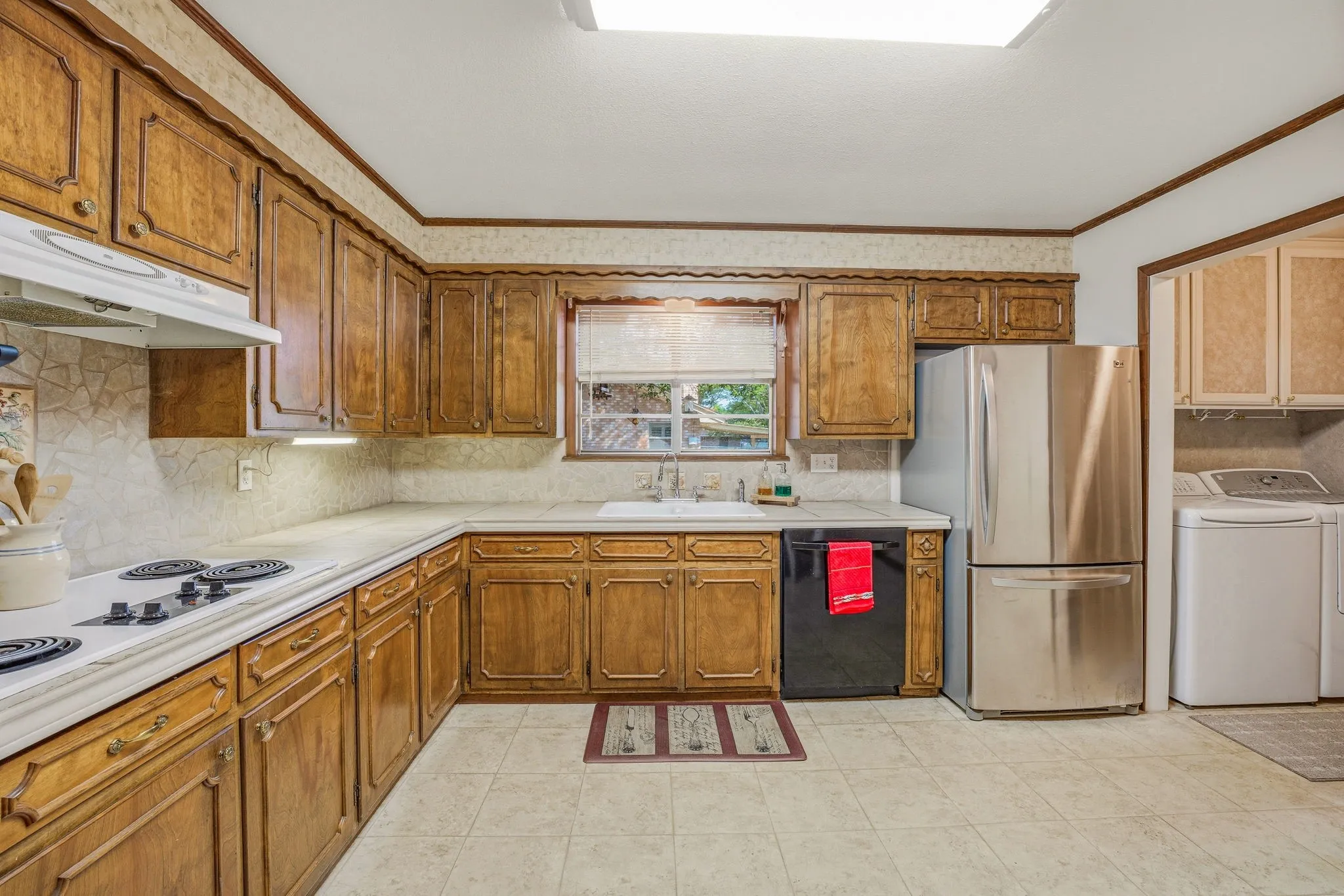 Single Family Residence For Sale in Erath County , 1335 N Lydia Street, Stephenville, Texas 76401, 3 Bedroom, 2 Bathroom, 1 Garage spaces, 2,020 Sqft, built in 1974, mls#21292472, Real Estate Agent in Stephenville, Homes For Sale in Erath county, Homes For Sale in Stephenville, Realtor in Stephenville Texas, Real Estate Brokerage Independent Realty Texas, Luminita Cordes Realtor