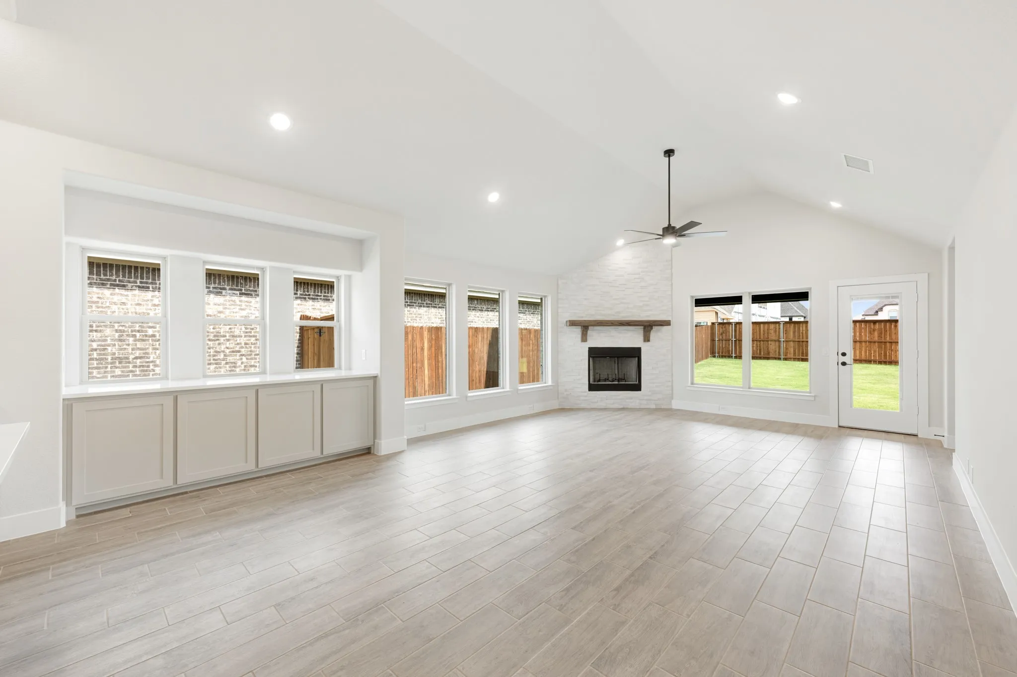 Single Family Residence For Sale in Johnson County , 120 Mockingbird Hill Drive, Joshua, Texas 76058, 4 Bedroom, 3 Bathroom, 2 Garage spaces, 2,752 Sqft, built in 2026, mls#21327952, Real Estate Agent in Joshua, Homes For Sale in Johnson county, Homes For Sale in Joshua, Realtor in Joshua Texas, Real Estate Brokerage Independent Realty Texas, Luminita Cordes Realtor