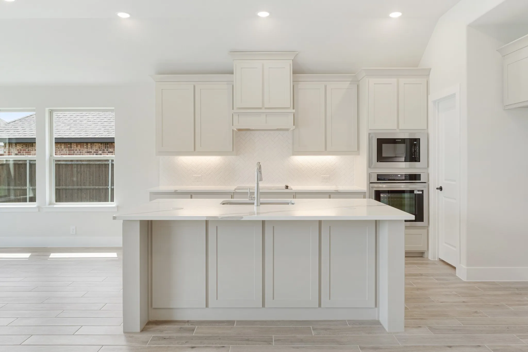 Single Family Residence For Sale in Johnson County , 116 Mockingbird Hill Drive, Joshua, Texas 76058, 5 Bedroom, 4 Bathroom, 3 Garage spaces, 2,838 Sqft, built in 2026, mls#21327924, Real Estate Agent in Joshua, Homes For Sale in Johnson county, Homes For Sale in Joshua, Realtor in Joshua Texas, Real Estate Brokerage Independent Realty Texas, Luminita Cordes Realtor