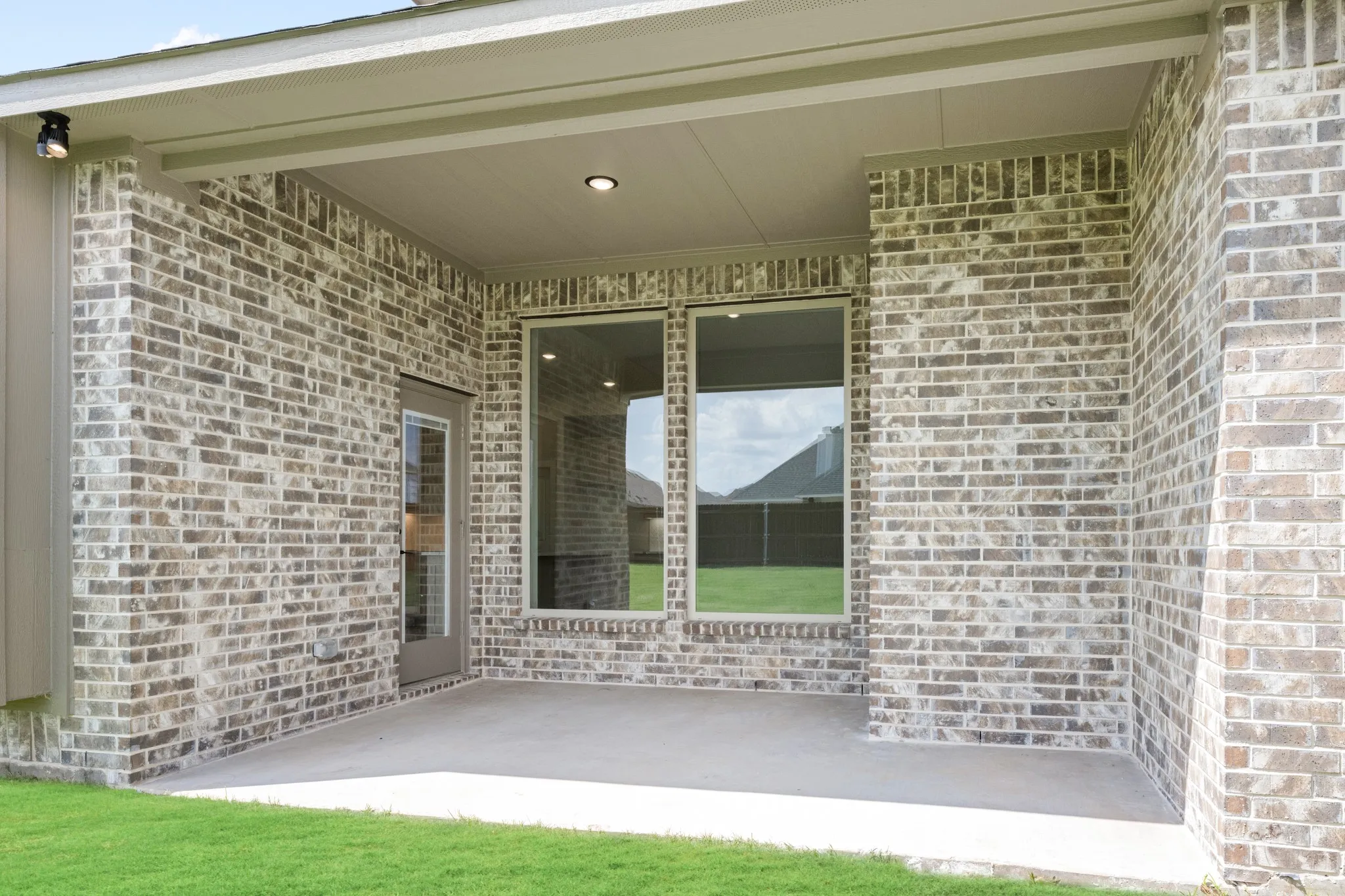 Single Family Residence For Sale in Johnson County , 116 Mockingbird Hill Drive, Joshua, Texas 76058, 5 Bedroom, 4 Bathroom, 3 Garage spaces, 2,838 Sqft, built in 2026, mls#21327924, Real Estate Agent in Joshua, Homes For Sale in Johnson county, Homes For Sale in Joshua, Realtor in Joshua Texas, Real Estate Brokerage Independent Realty Texas, Luminita Cordes Realtor