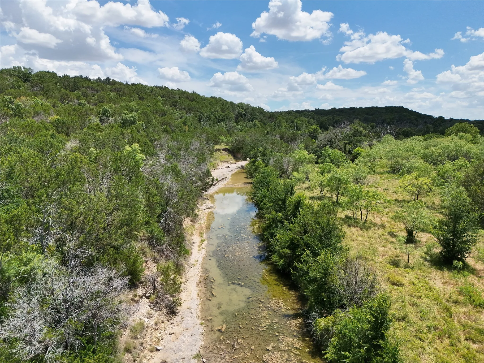 Farm For Sale in Hamilton County , 2875 County Road 610, Hamilton, Texas 76531, 3 Bedroom, 2 Bathroom, Garage spaces, 1,940 Sqft, built in 1960, mls#21329780, Real Estate Agent in Hamilton, Homes For Sale in Hamilton county, Homes For Sale in Hamilton, Realtor in Hamilton Texas, Real Estate Brokerage Independent Realty Texas, Luminita Cordes Realtor
