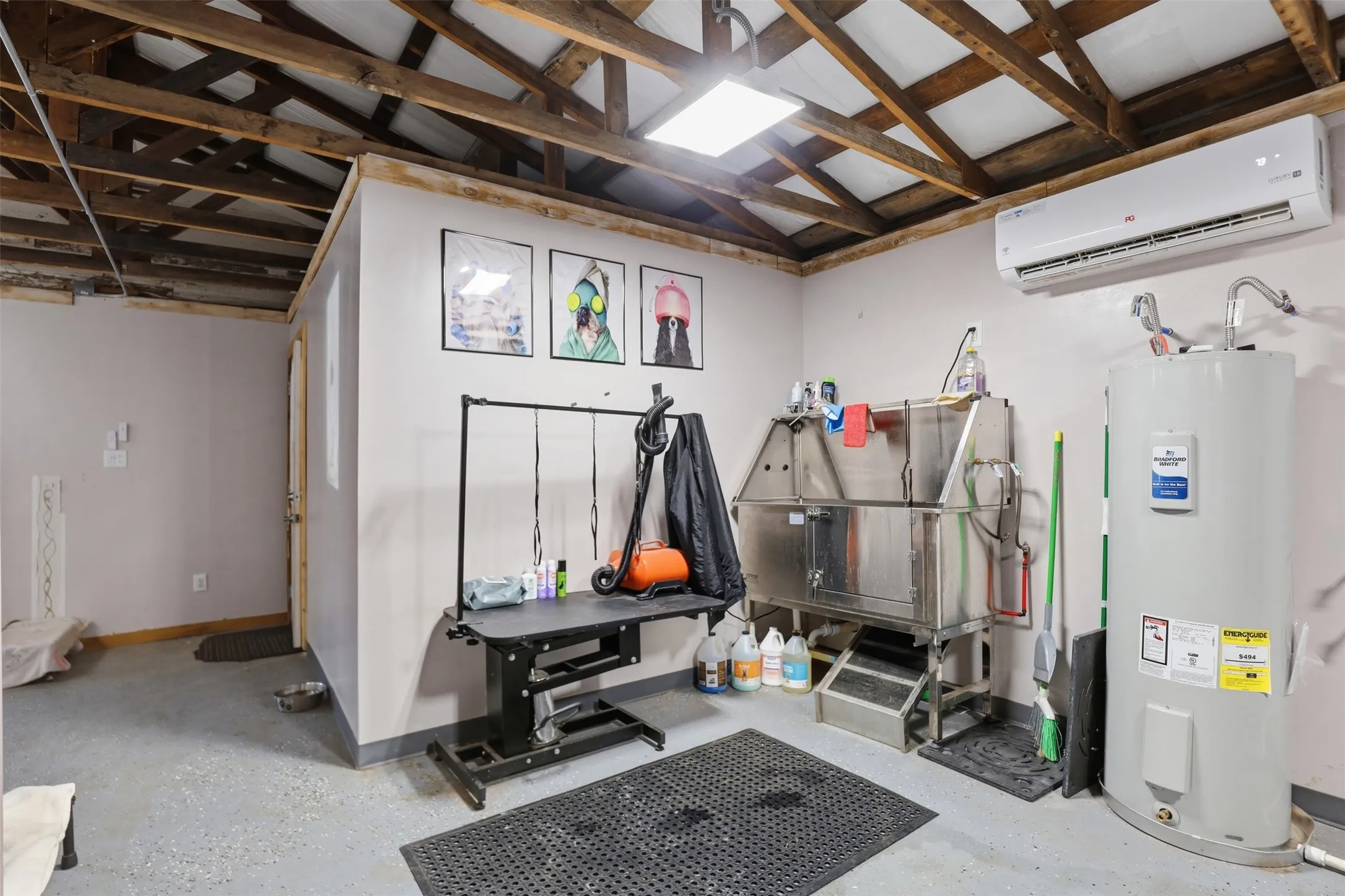 Office For Rent in Tarrant County , 6720 Dick Price Road, Mansfield, Texas 76063, 0, 0, Garage spaces, 0 Sqft, built in 1969, mls#21329827, Real Estate Agent in Mansfield, Homes For Rent in Tarrant county, Homes For Rent in Mansfield, Realtor in Mansfield Texas, Real Estate Brokerage Independent Realty Texas, Luminita Cordes Realtor