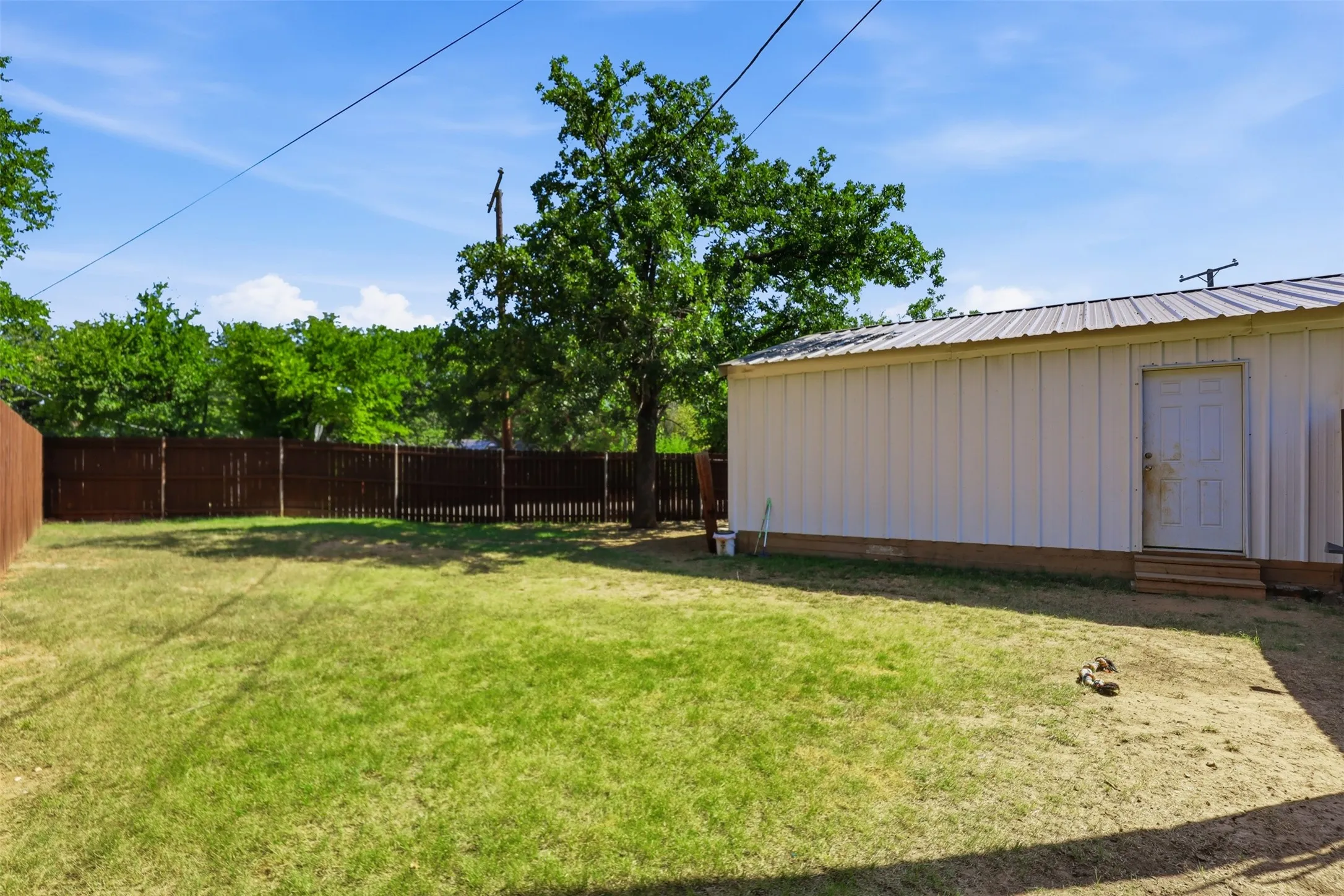 Office For Rent in Tarrant County , 6720 Dick Price Road, Mansfield, Texas 76063, 0, 0, Garage spaces, 0 Sqft, built in 1969, mls#21329827, Real Estate Agent in Mansfield, Homes For Rent in Tarrant county, Homes For Rent in Mansfield, Realtor in Mansfield Texas, Real Estate Brokerage Independent Realty Texas, Luminita Cordes Realtor