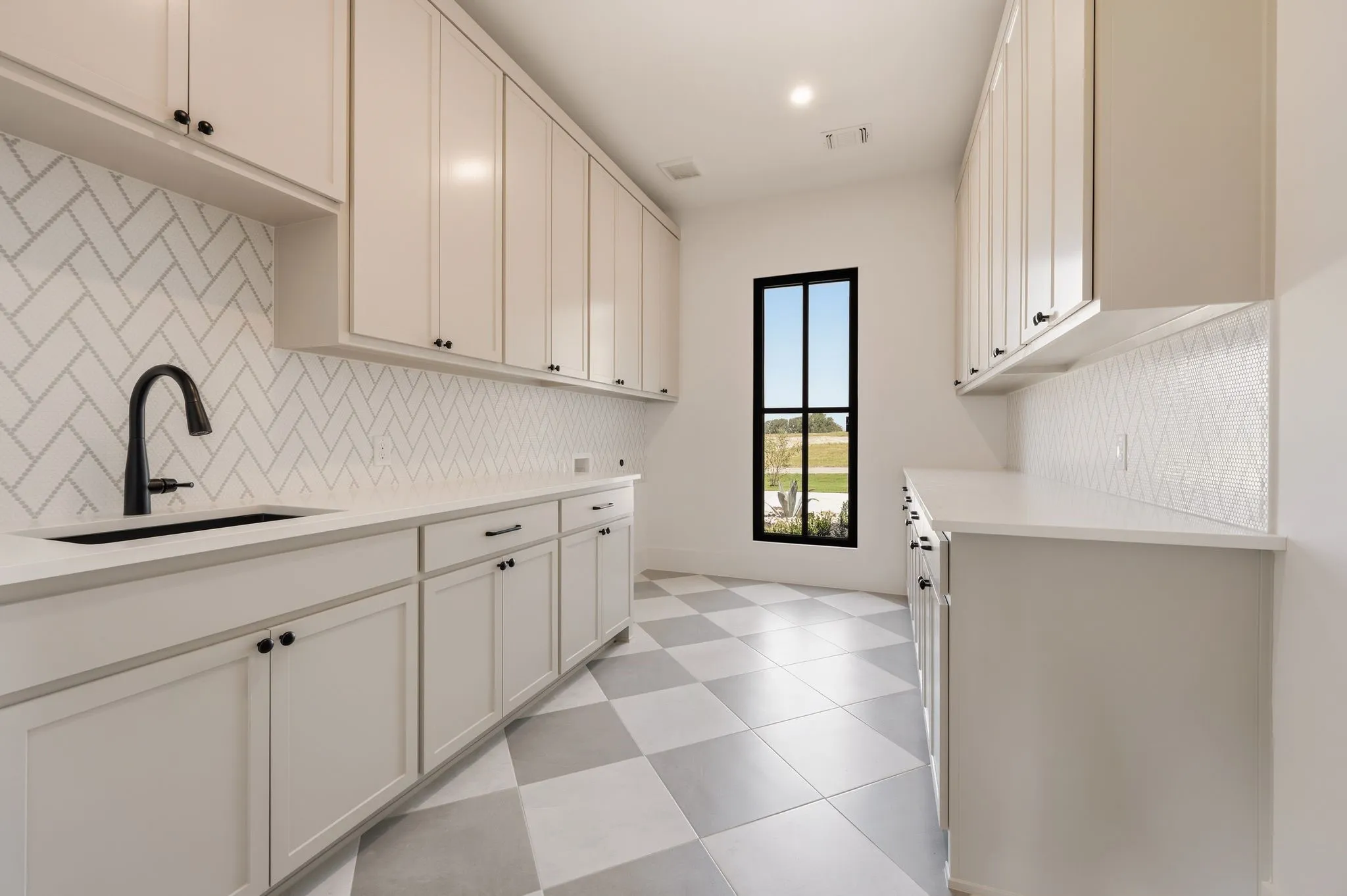 Single Family Residence For Sale in Tarrant County , 10604 Fleming Slough Drive, Fort Worth, Texas 76179, 5 Bedroom, 5 Bathroom, 4 Garage spaces, 4,836 Sqft, built in 2026, mls#21329838, Real Estate Agent in Fort Worth, Homes For Sale in Tarrant county, Homes For Sale in Fort Worth, Realtor in Fort Worth Texas, Real Estate Brokerage Independent Realty Texas, Luminita Cordes Realtor