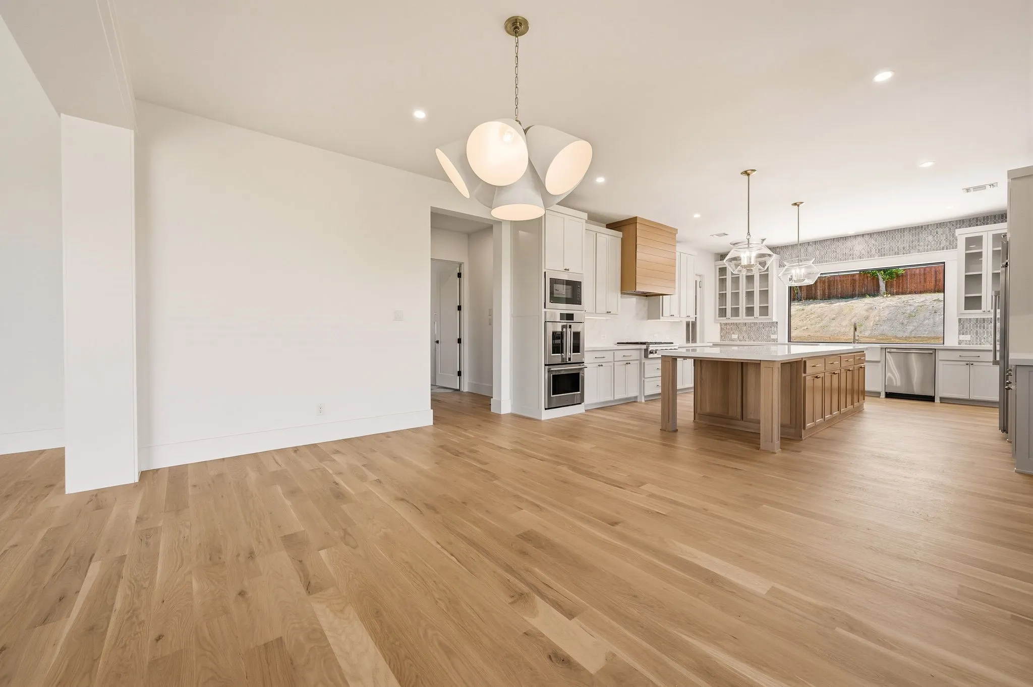 Single Family Residence For Sale in Tarrant County , 10604 Fleming Slough Drive, Fort Worth, Texas 76179, 5 Bedroom, 5 Bathroom, 4 Garage spaces, 4,836 Sqft, built in 2026, mls#21329838, Real Estate Agent in Fort Worth, Homes For Sale in Tarrant county, Homes For Sale in Fort Worth, Realtor in Fort Worth Texas, Real Estate Brokerage Independent Realty Texas, Luminita Cordes Realtor