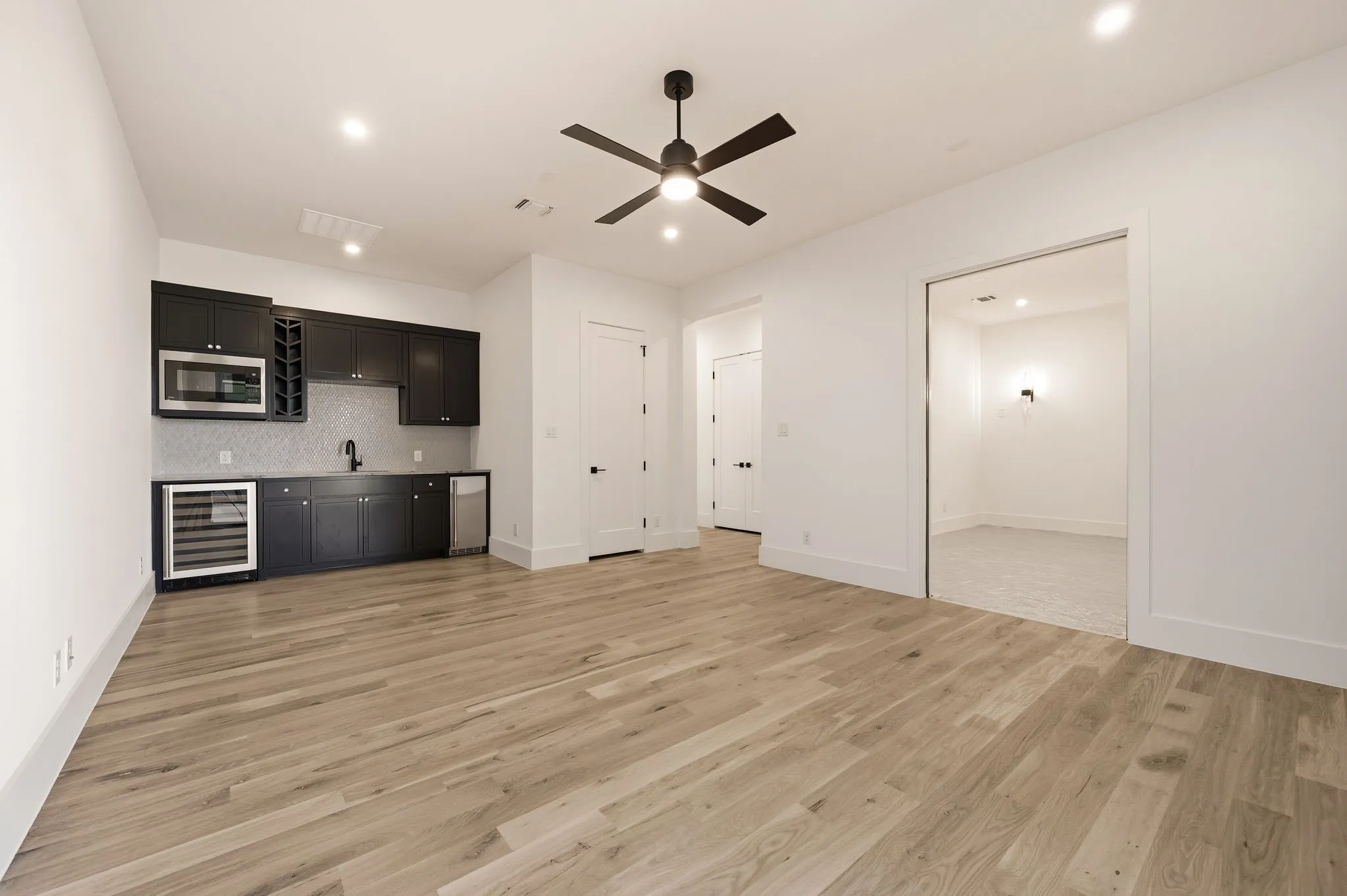 Single Family Residence For Sale in Tarrant County , 10604 Fleming Slough Drive, Fort Worth, Texas 76179, 5 Bedroom, 5 Bathroom, 4 Garage spaces, 4,836 Sqft, built in 2026, mls#21329838, Real Estate Agent in Fort Worth, Homes For Sale in Tarrant county, Homes For Sale in Fort Worth, Realtor in Fort Worth Texas, Real Estate Brokerage Independent Realty Texas, Luminita Cordes Realtor