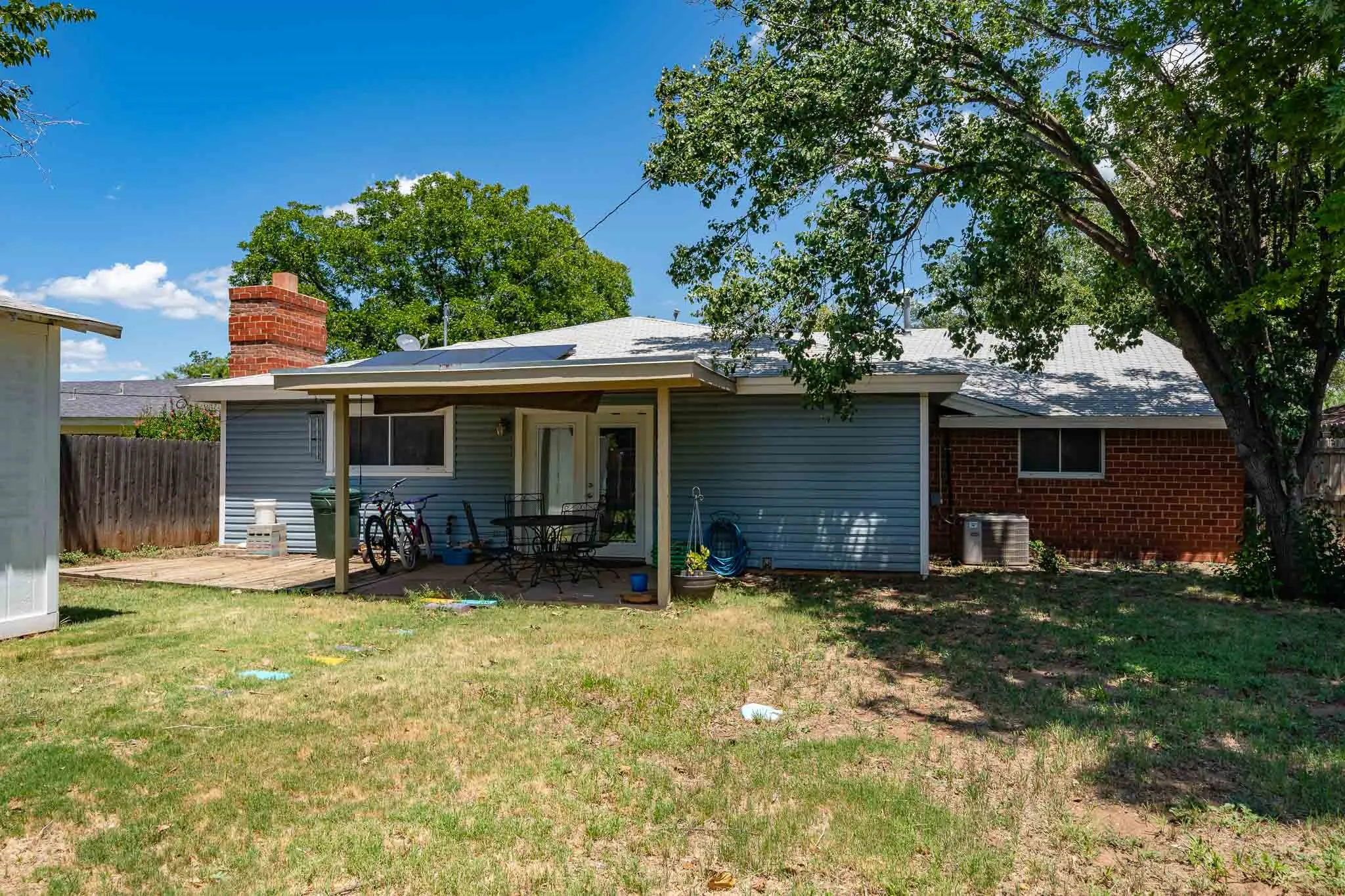 Single Family Residence For Sale in Taylor County , 4350 MARY LOU, Abilene, Texas 79606, 3 Bedroom, 2 Bathroom, 1 Garage spaces, 1,688 Sqft, built in 1963, mls#21328119, Real Estate Agent in Abilene, Homes For Sale in Taylor county, Homes For Sale in Abilene, Realtor in Abilene Texas, Real Estate Brokerage Independent Realty Texas, Luminita Cordes Realtor