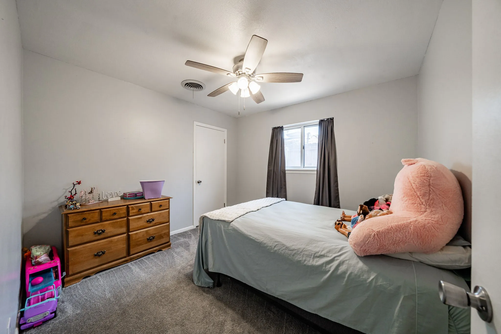 Single Family Residence For Sale in Taylor County , 4350 MARY LOU, Abilene, Texas 79606, 3 Bedroom, 2 Bathroom, 1 Garage spaces, 1,688 Sqft, built in 1963, mls#21328119, Real Estate Agent in Abilene, Homes For Sale in Taylor county, Homes For Sale in Abilene, Realtor in Abilene Texas, Real Estate Brokerage Independent Realty Texas, Luminita Cordes Realtor