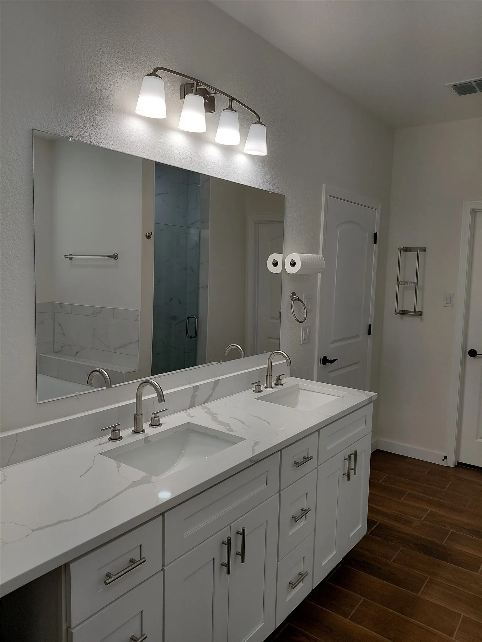 Single Family Residence For Sale in Cooke County , 604 E 4th Street, Muenster, Texas 76252, 4 Bedroom, 3 Bathroom, 2 Garage spaces, 2,029 Sqft, built in 2023, mls#21328741, Real Estate Agent in Muenster, Homes For Sale in Cooke county, Homes For Sale in Muenster, Realtor in Muenster Texas, Real Estate Brokerage Independent Realty Texas, Luminita Cordes Realtor