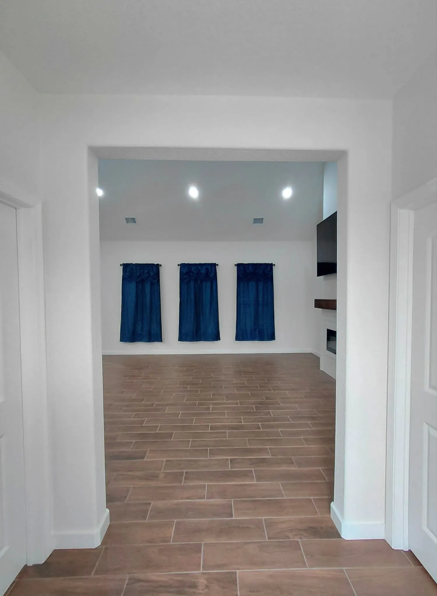 Single Family Residence For Sale in Cooke County , 604 E 4th Street, Muenster, Texas 76252, 4 Bedroom, 3 Bathroom, 2 Garage spaces, 2,029 Sqft, built in 2023, mls#21328741, Real Estate Agent in Muenster, Homes For Sale in Cooke county, Homes For Sale in Muenster, Realtor in Muenster Texas, Real Estate Brokerage Independent Realty Texas, Luminita Cordes Realtor