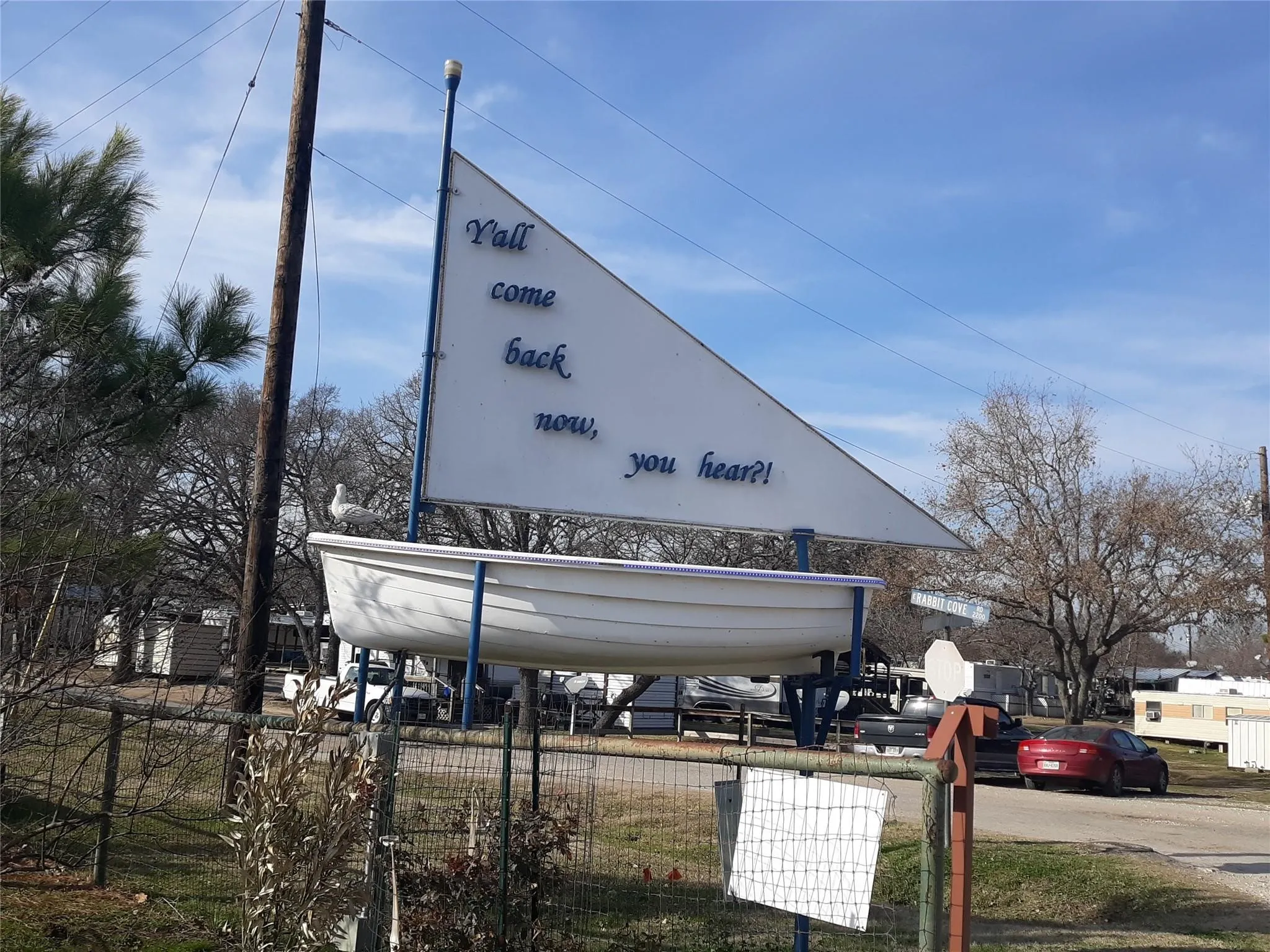 Mobile Home For Sale in Hunt County , 1012 Redoak Drive, West Tawakoni, Texas 75474, 3 Bedroom, 2 Bathroom, Garage spaces, 1,064 Sqft, built in 1997, mls#21329520, Real Estate Agent in West Tawakoni, Homes For Sale in Hunt county, Homes For Sale in West Tawakoni, Realtor in West Tawakoni Texas, Real Estate Brokerage Independent Realty Texas, Luminita Cordes Realtor