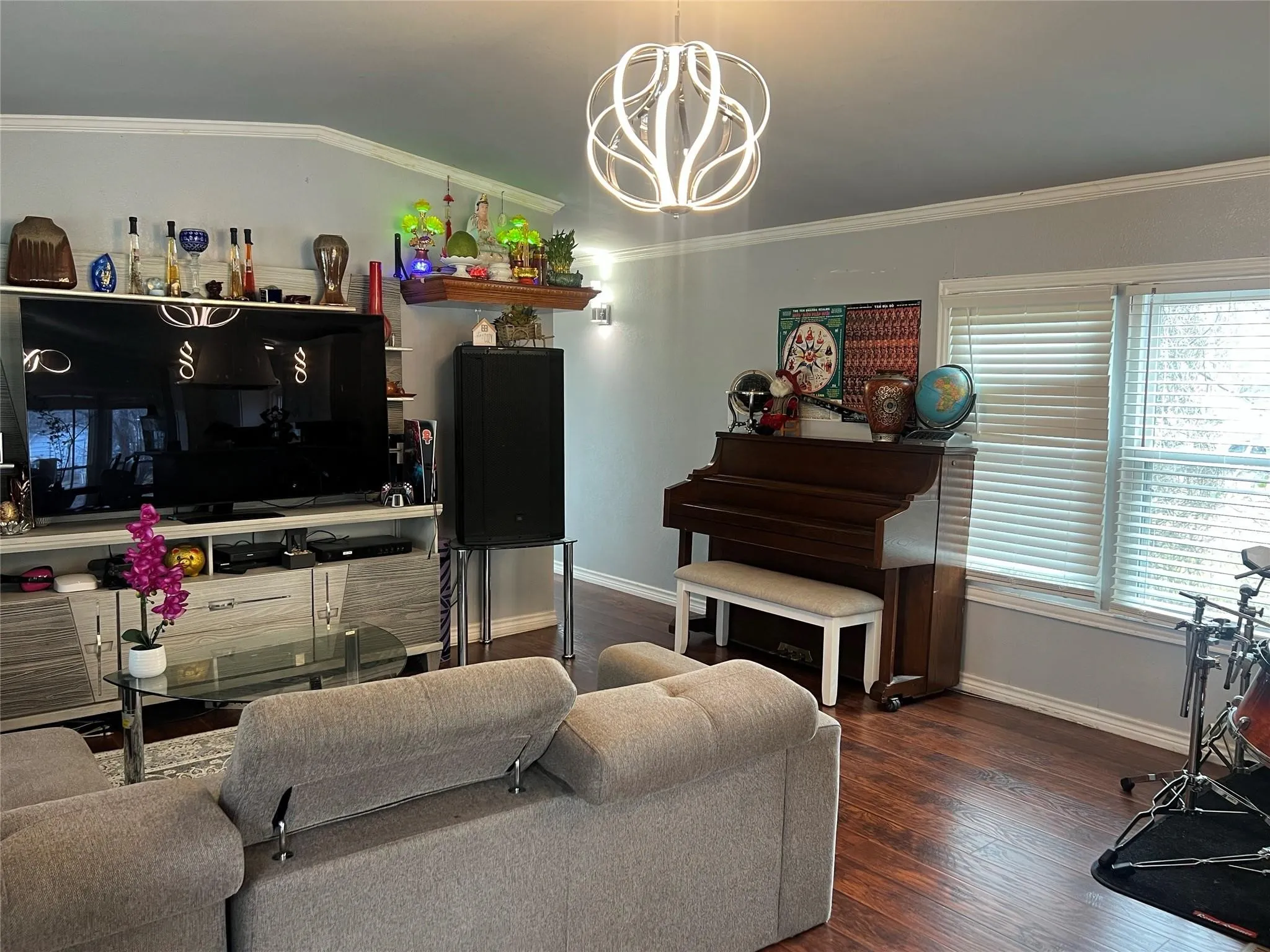 Mobile Home For Sale in Hunt County , 1012 Redoak Drive, West Tawakoni, Texas 75474, 3 Bedroom, 2 Bathroom, Garage spaces, 1,064 Sqft, built in 1997, mls#21329520, Real Estate Agent in West Tawakoni, Homes For Sale in Hunt county, Homes For Sale in West Tawakoni, Realtor in West Tawakoni Texas, Real Estate Brokerage Independent Realty Texas, Luminita Cordes Realtor