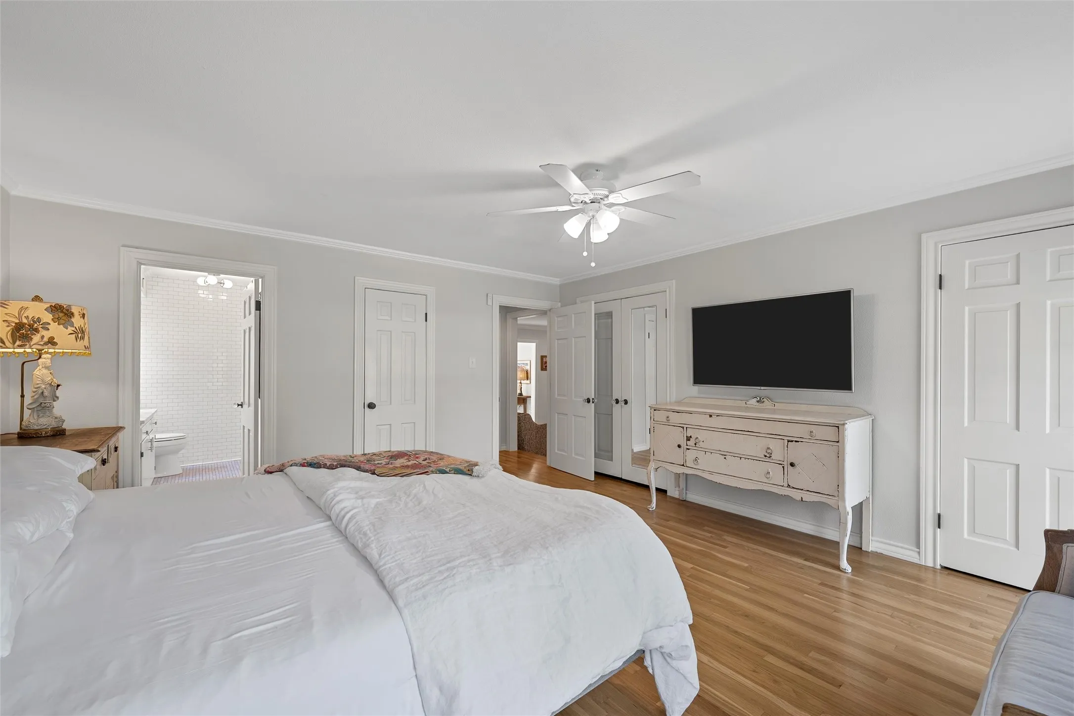 Single Family Residence For Sale in Mc Lennan County , 6710 Fish Pond Road, Waco, Texas 76710, 4 Bedroom, 4 Bathroom, 2 Garage spaces, 3,848 Sqft, built in 1973, mls#21327273, Real Estate Agent in Waco, Homes For Sale in Mc Lennan county, Homes For Sale in Waco, Realtor in Waco Texas, Real Estate Brokerage Independent Realty Texas, Luminita Cordes Realtor